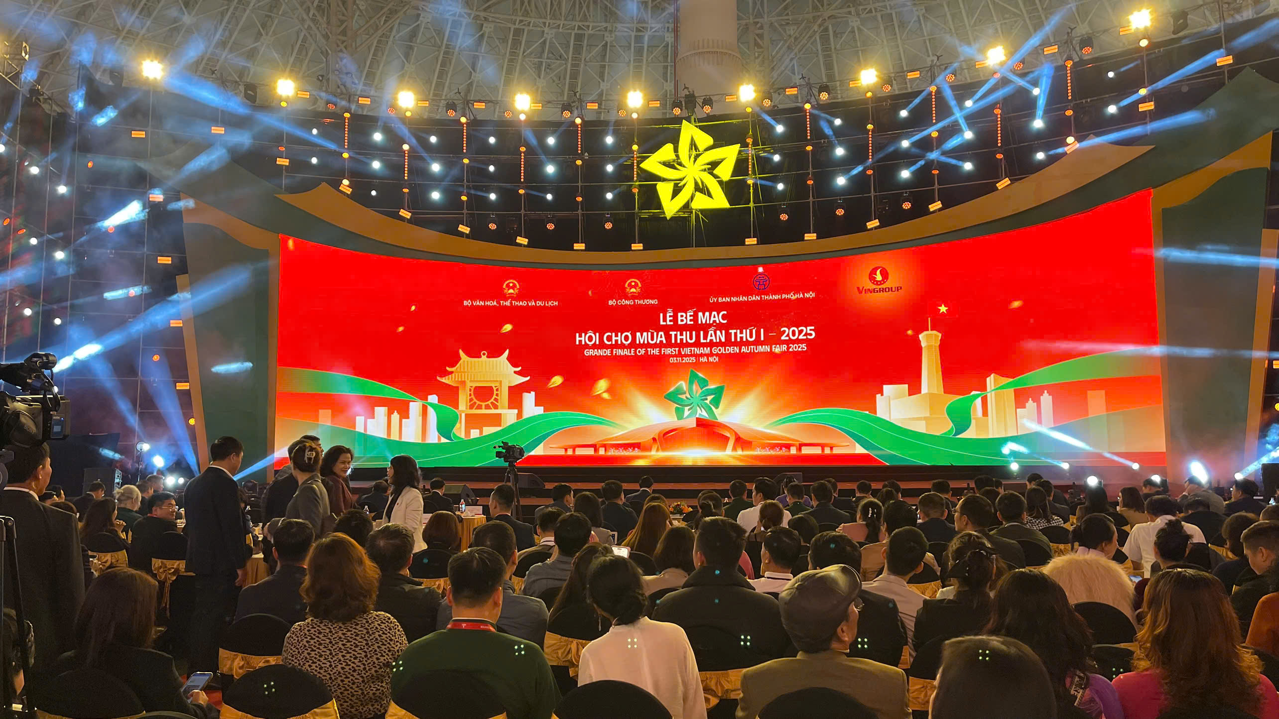 Hội chợ Mùa Thu lập kỷ lục về quy mô, doanh thu vượt trội