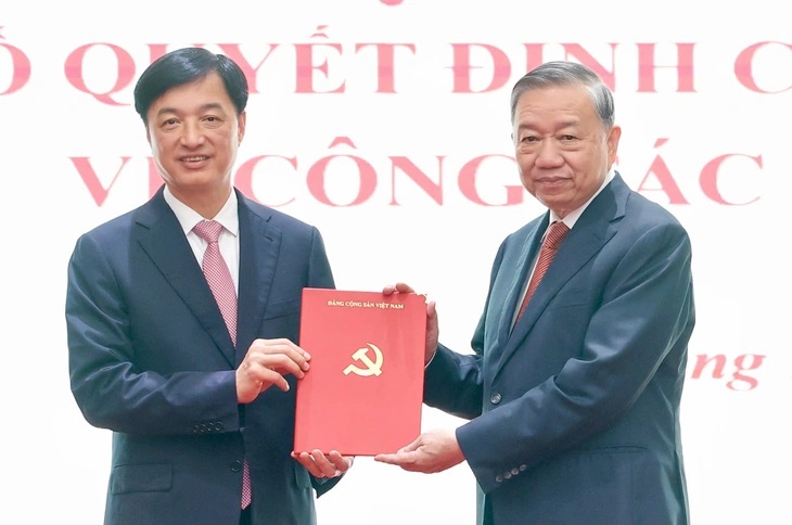 Ông Nguyễn Duy Ngọc được phân công làm Bí thư Thành ủy Hà Nội