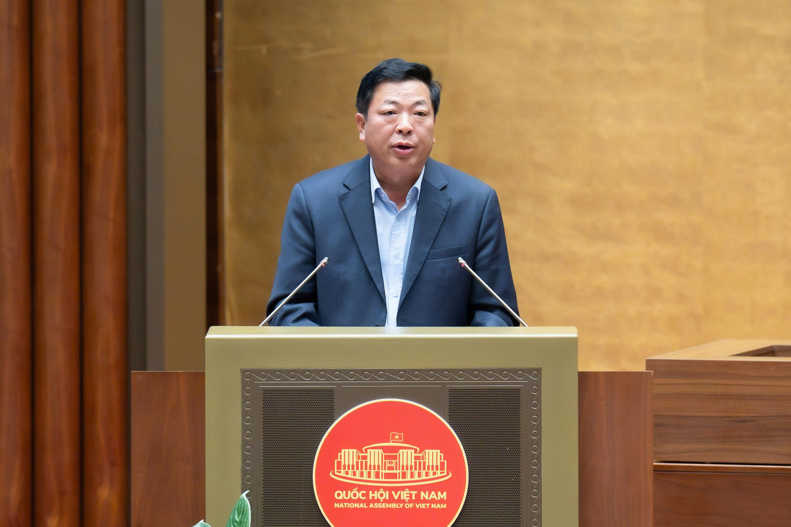 Cân nhắc việc miễn giấy phép xây dựng đối với công trình yêu cầu cao về an toàn