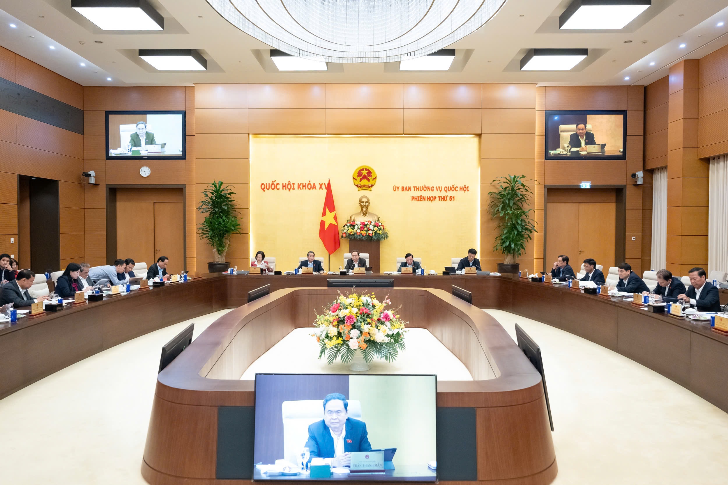 Thường vụ Quốc hội bàn cơ chế gỡ vướng trong thi hành Luật Đất đai