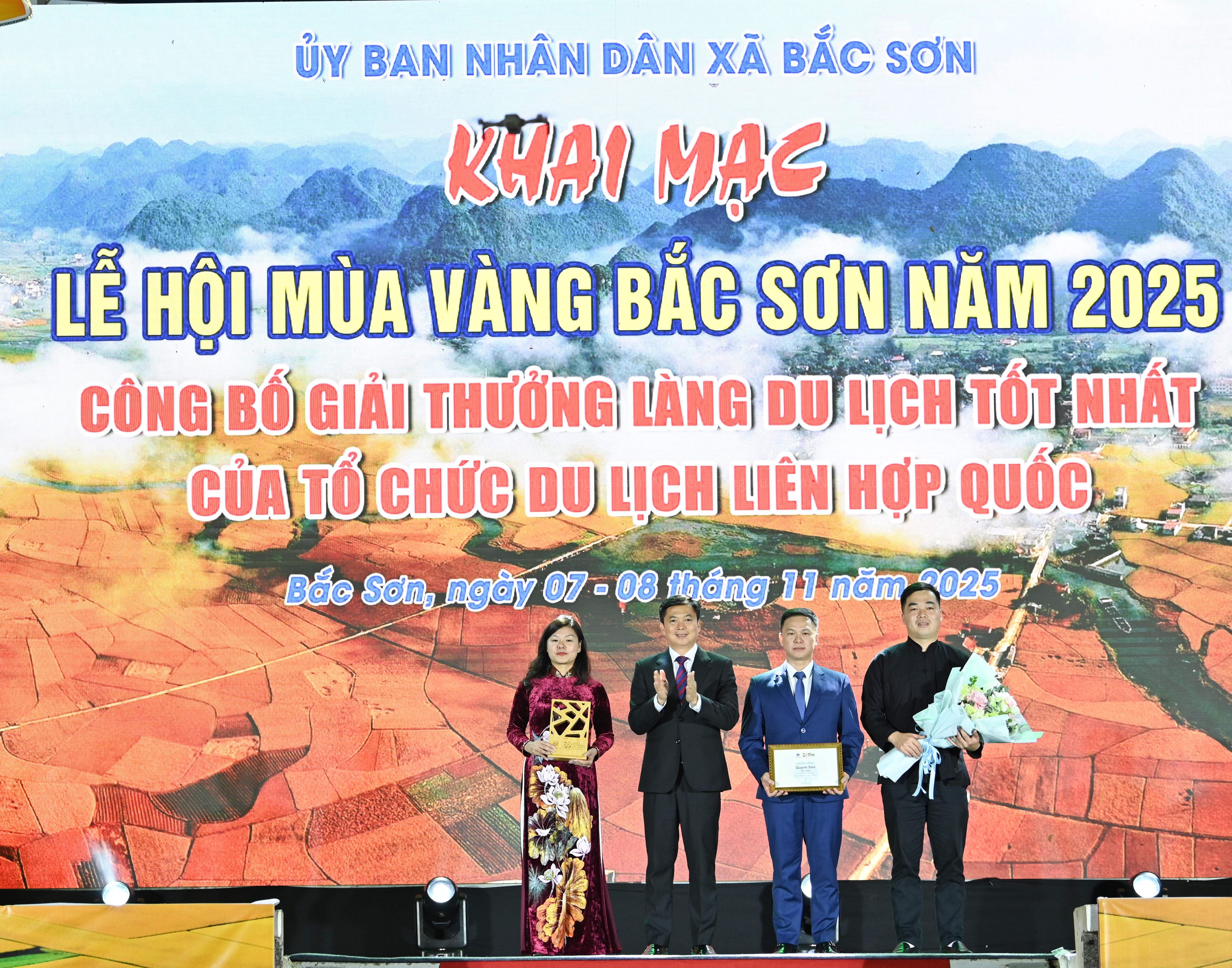 Lạng Sơn: Khai hội 'Mùa vàng Bắc Sơn' và đón Giải thưởng UN Tourism