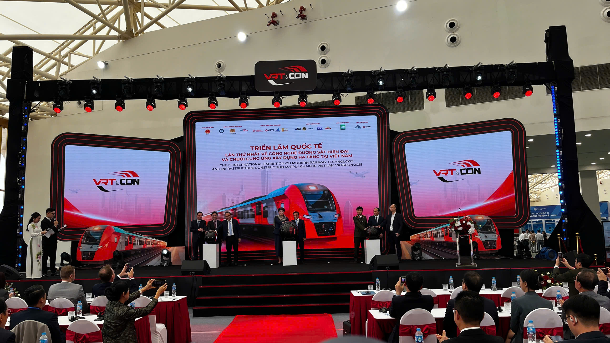 Triển lãm quốc tế VRT&CONS 2025: Thúc đẩy hợp tác đường sắt