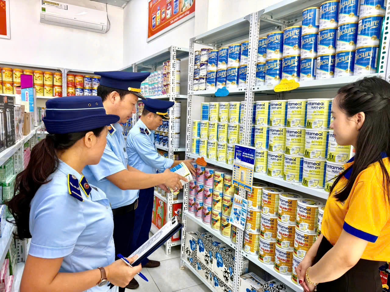 Quản lý thị trường Thanh Hóa ''ghi điểm'' với những kết quả nổi bật