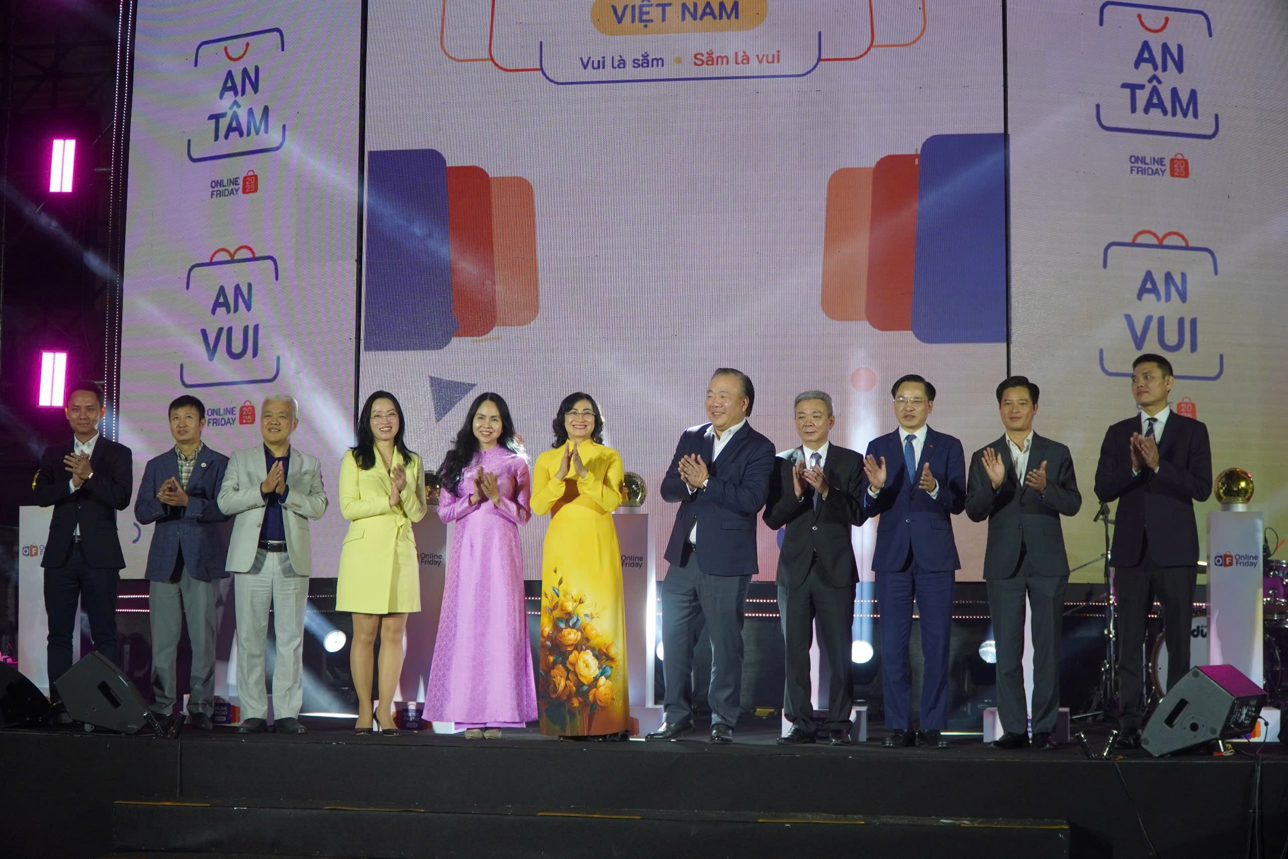 Online Friday 2025 kích hoạt chiến lược xây dựng niềm tin kinh tế số