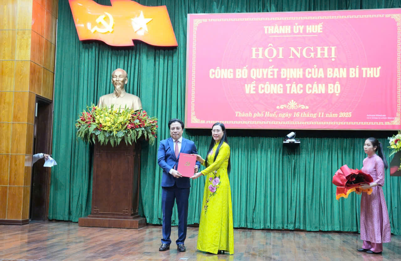 Ông Nguyễn Khắc Toàn giữ chức Phó Bí thư Thành ủy Huế