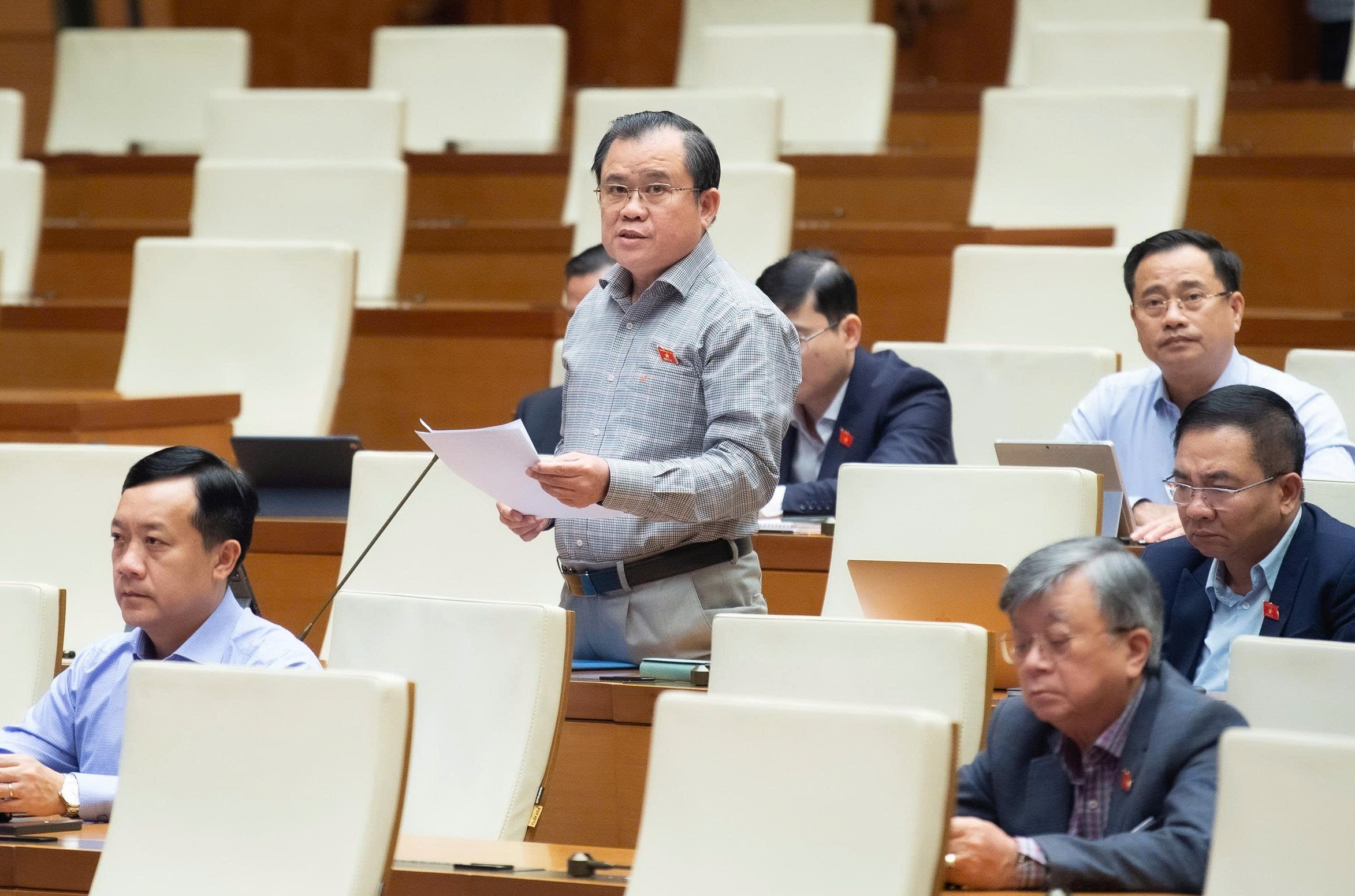 Hoàn thiện khung pháp lý cho công nghiệp quốc phòng, an ninh