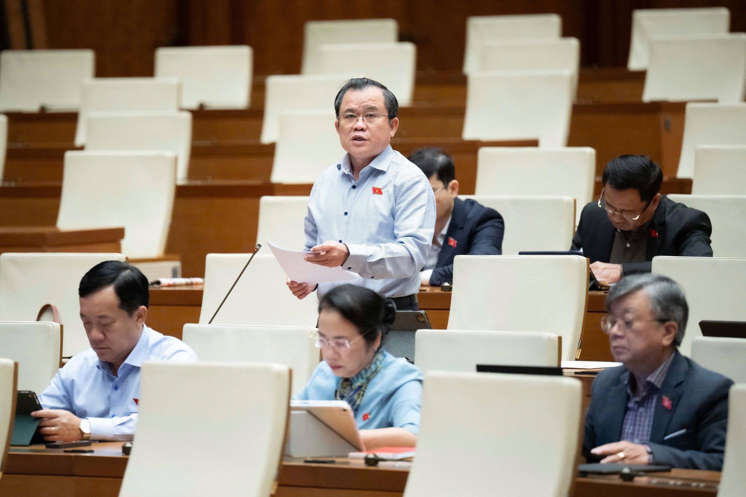 Kiểm soát chặt chẽ nợ công, đáp ứng yêu cầu hội nhập kinh tế quốc tế