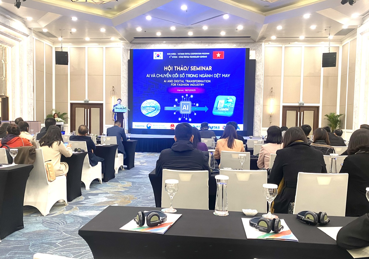 Bộ Công Thương đồng hành với doanh nghiệp dệt may chuyển đổi số