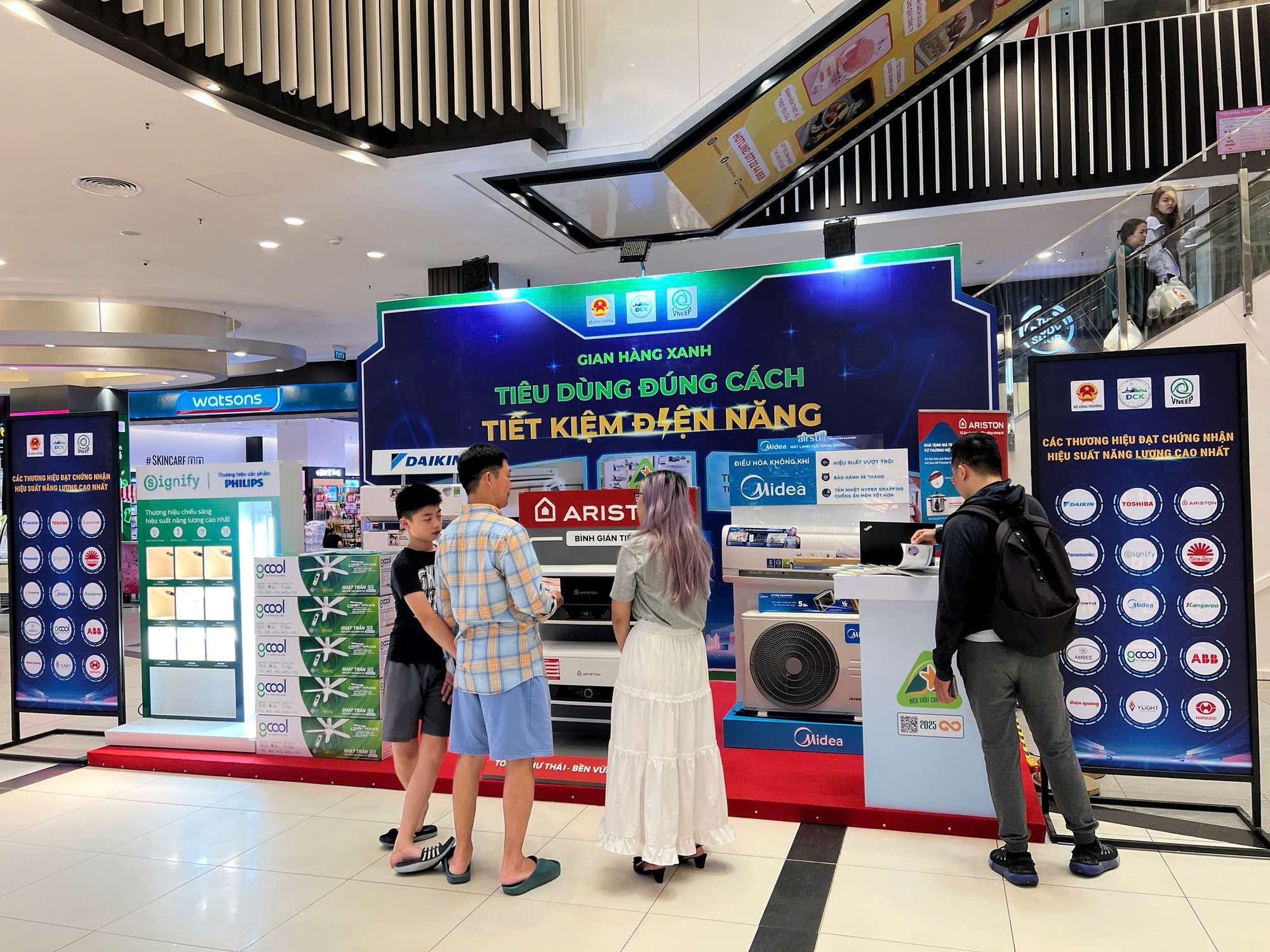 Tiết kiệm năng lượng, chuyển đổi xanh phải trở thành ý thức xã hội