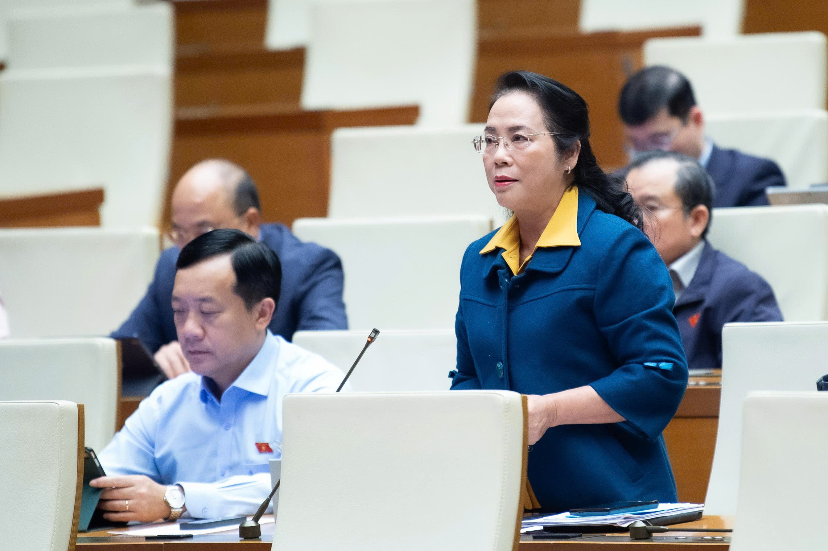 Đề xuất xem xét việc điều chỉnh giảm trừ gia cảnh theo khu vực