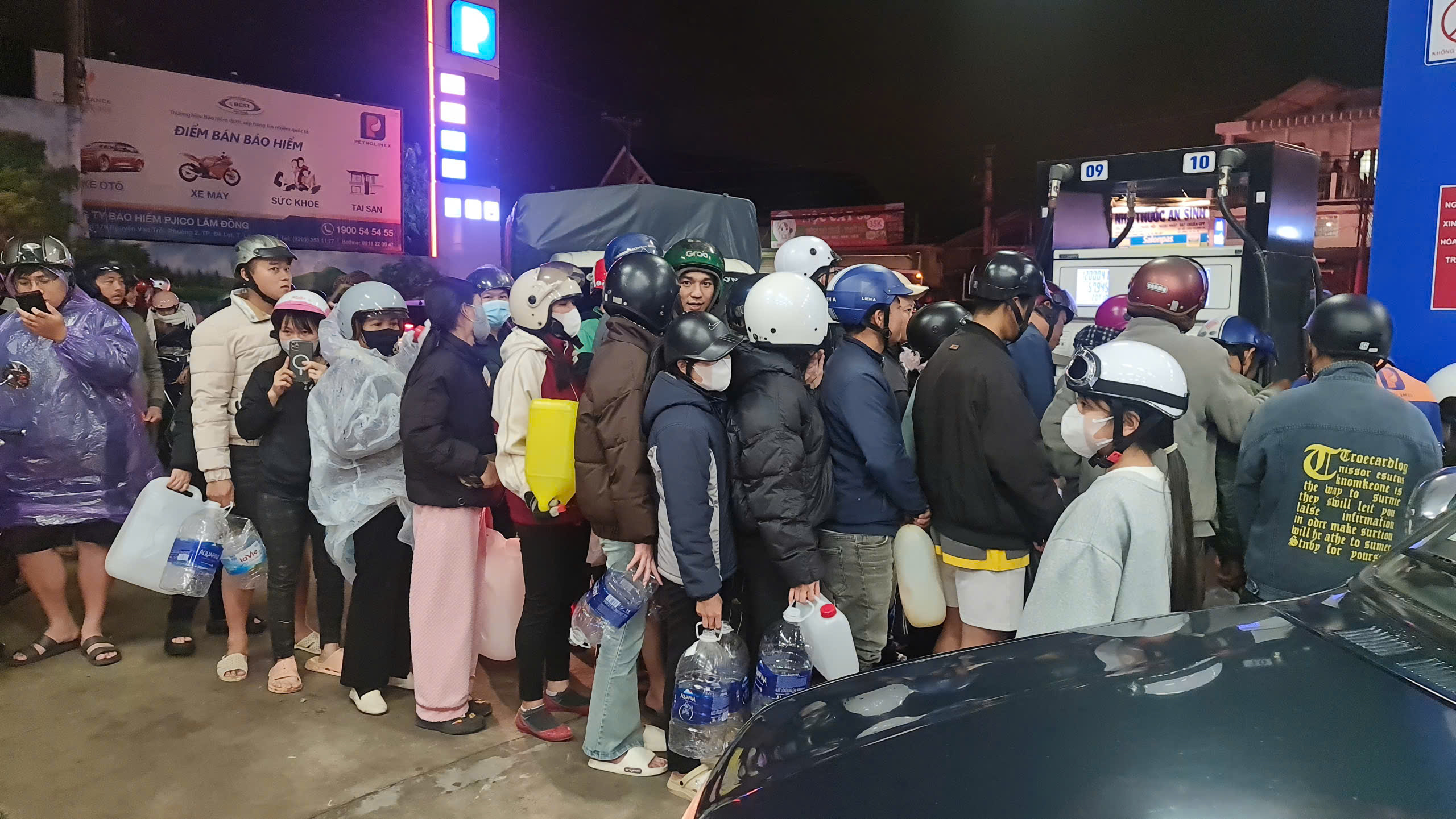 Lâm Đồng: Bảo đảm nguồn cung xăng dầu và hàng hóa ra thị trường