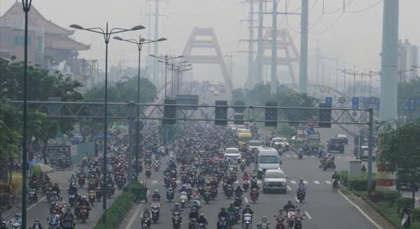 Từ chuẩn khí thải năm 2030 đến giấc mơ bầu trời trong