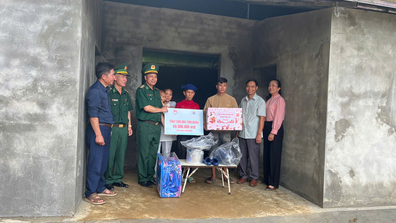 Sì Lờ Lầu đổi thay từ những người lính biên phòng giúp dân làm kinh tế