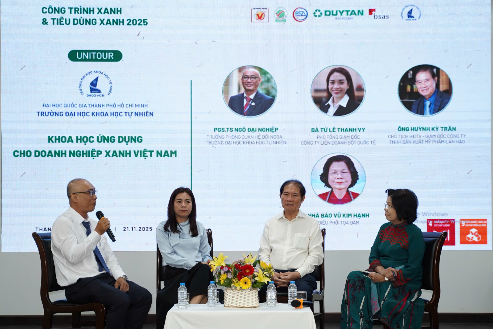 Uni Tour 2025: Kết nối khoa học ứng dụng với doanh nghiệp xanh