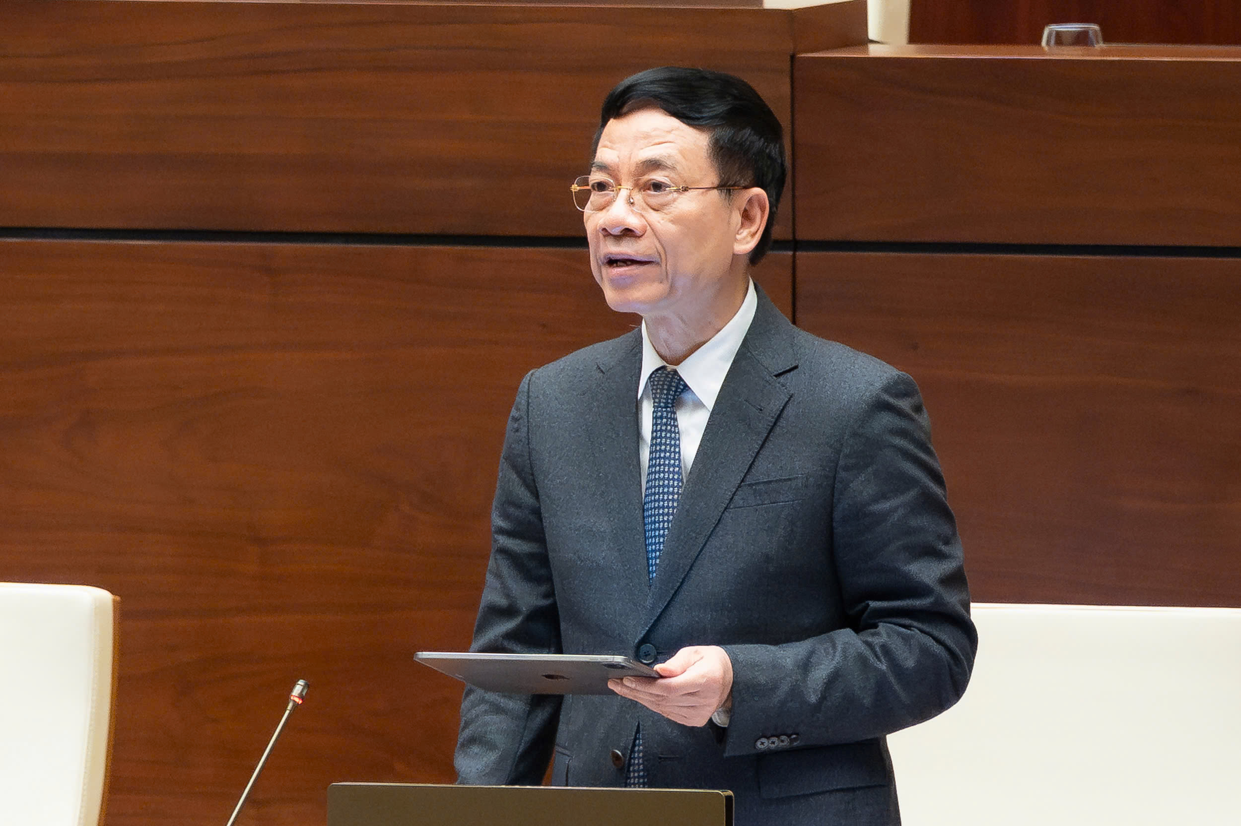 Bộ trưởng Nguyễn Mạnh Hùng nói gì về sửa đổi Luật Công nghệ cao?