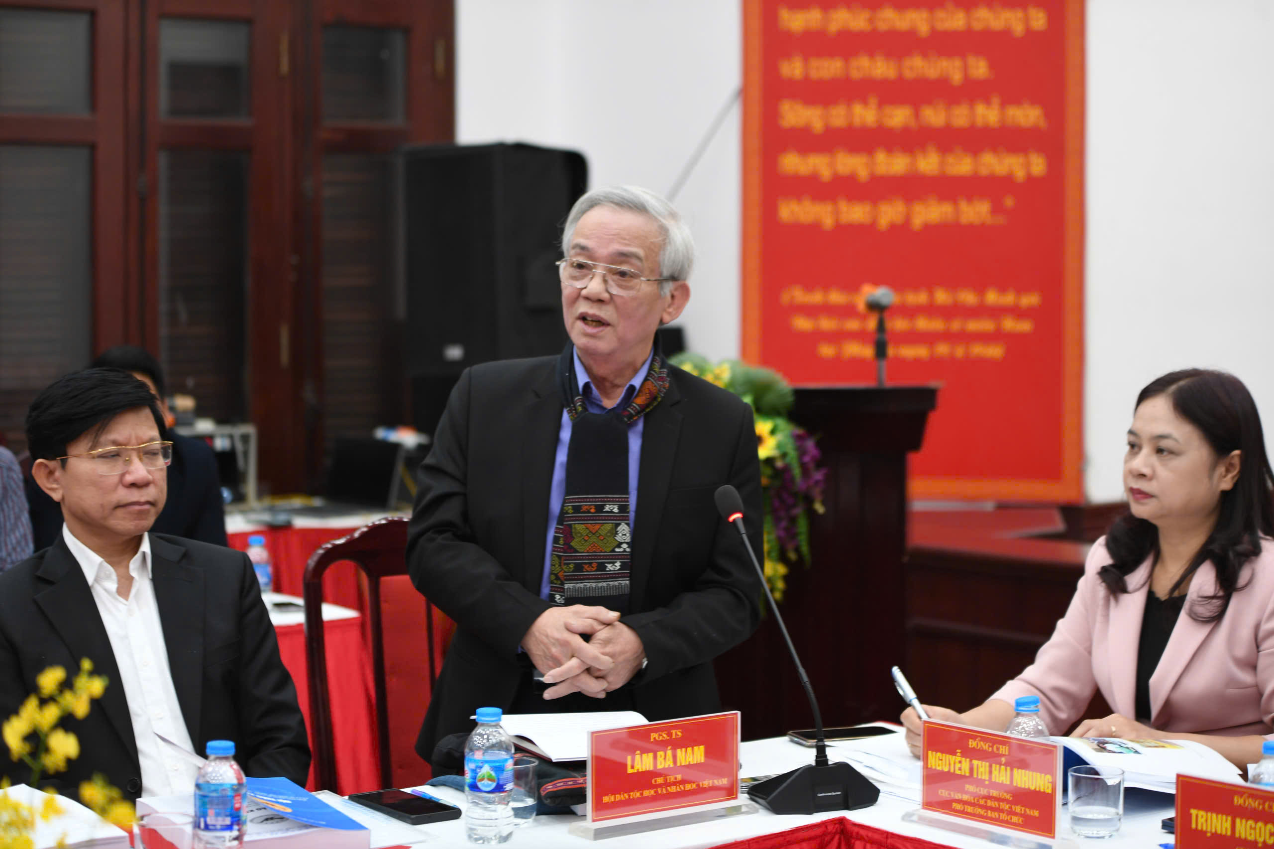 PGS.TS. Lâm Bá Nam: Đã đến lúc 'đánh thức' hệ giá trị văn hóa