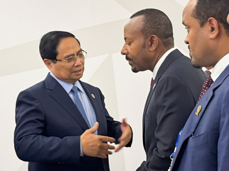 Thủ tướng đề nghị Ethiopia mở rộng thị trường, tạo thuận lợi thương mại song phương