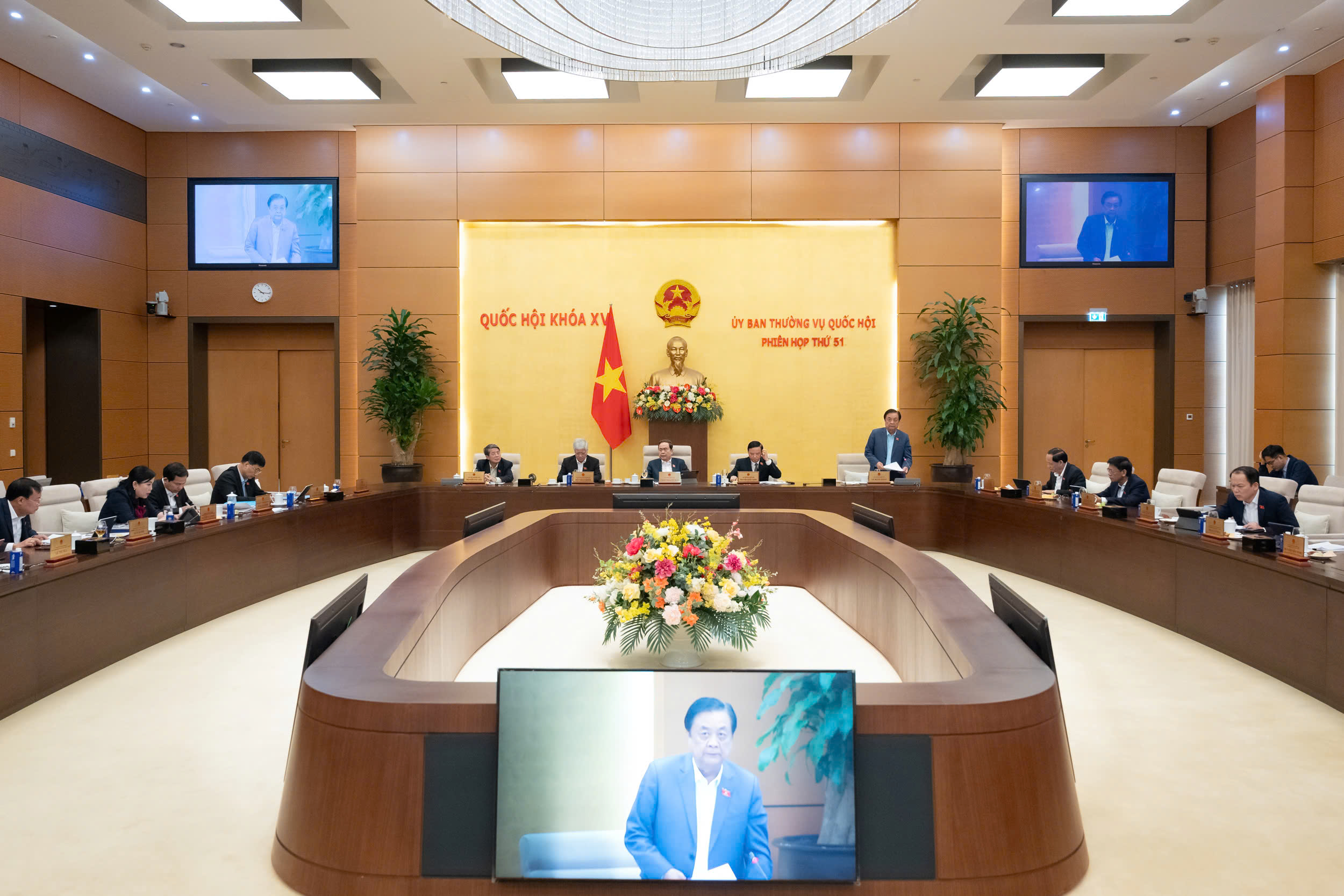 Ủy ban Thường vụ Quốc hội cho ý kiến dự thảo Luật Xây dựng (sửa đổi)