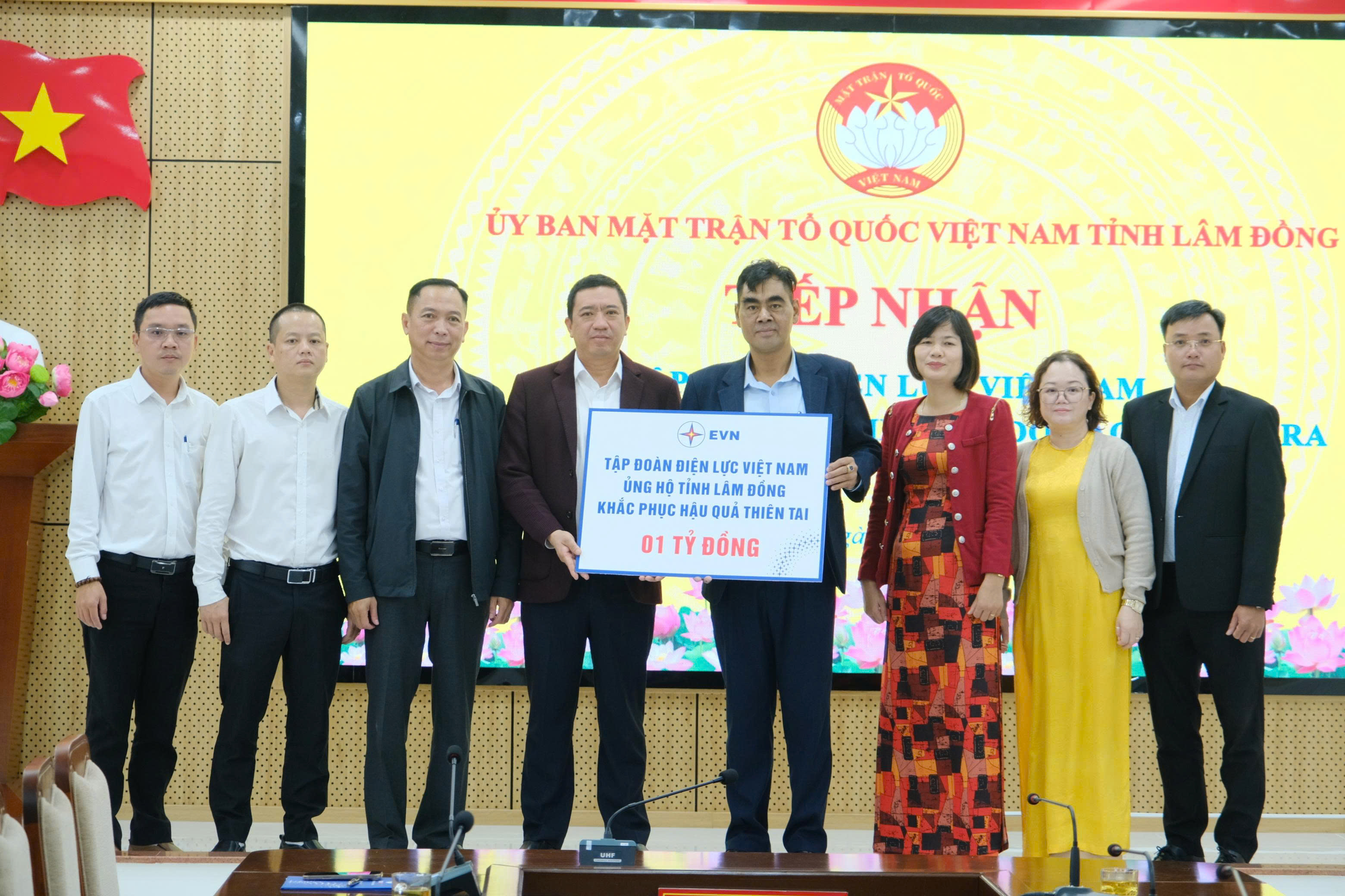 EVN ủng hộ 1 tỷ đồng để Lâm Đồng khắc phục hậu quả thiên tai