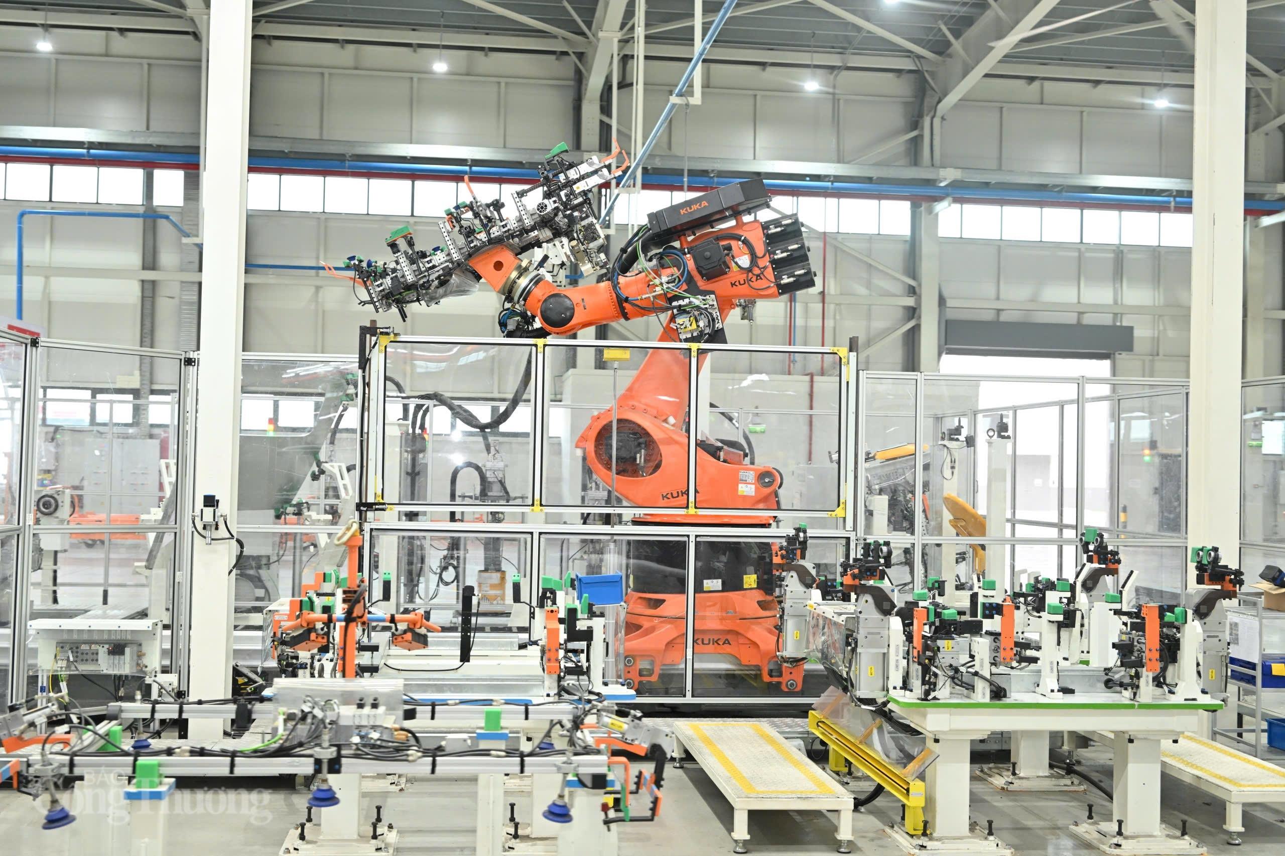 Trình Dự thảo sửa đổi, bổ sung Nghị định 116 liên quan sản xuất ô tô