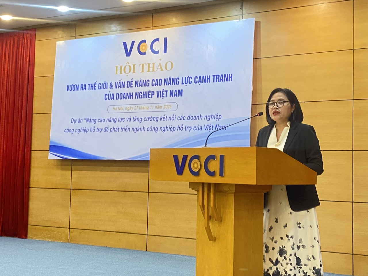 Hỗ trợ doanh nghiệp tăng năng lực cạnh tranh để ‘vươn ra thế giới’