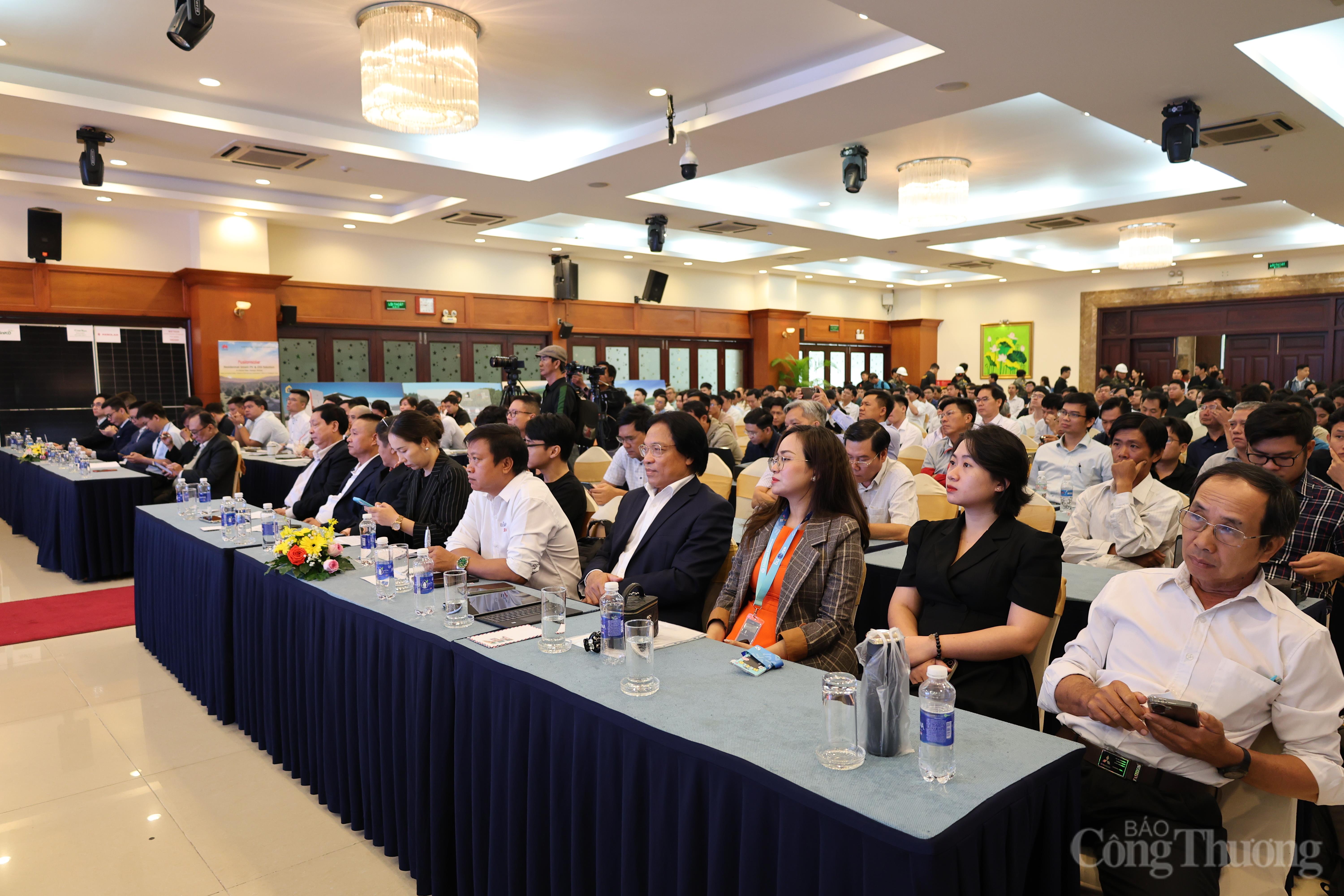 Bàn giải pháp lưu trữ và quản trị năng lượng thông minh