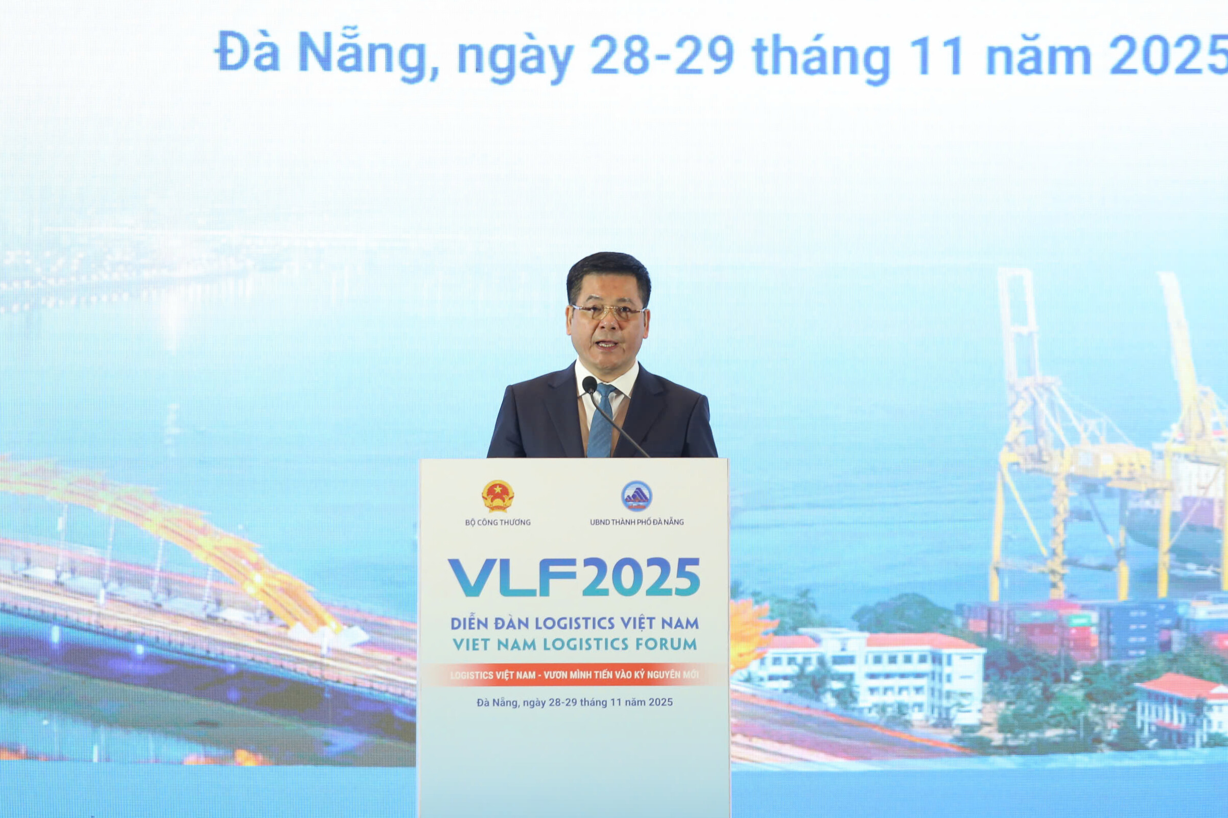 Bộ trưởng Nguyễn Hồng Diên phát biểu khai mạc Diễn đàn Logistics Việt Nam 2025