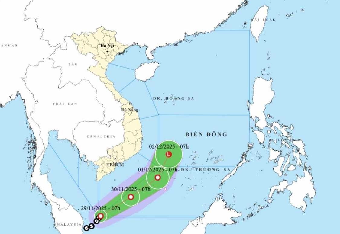 Bộ Công Thương ban hành công điện ứng phó bão số 15 trên biển Đông
