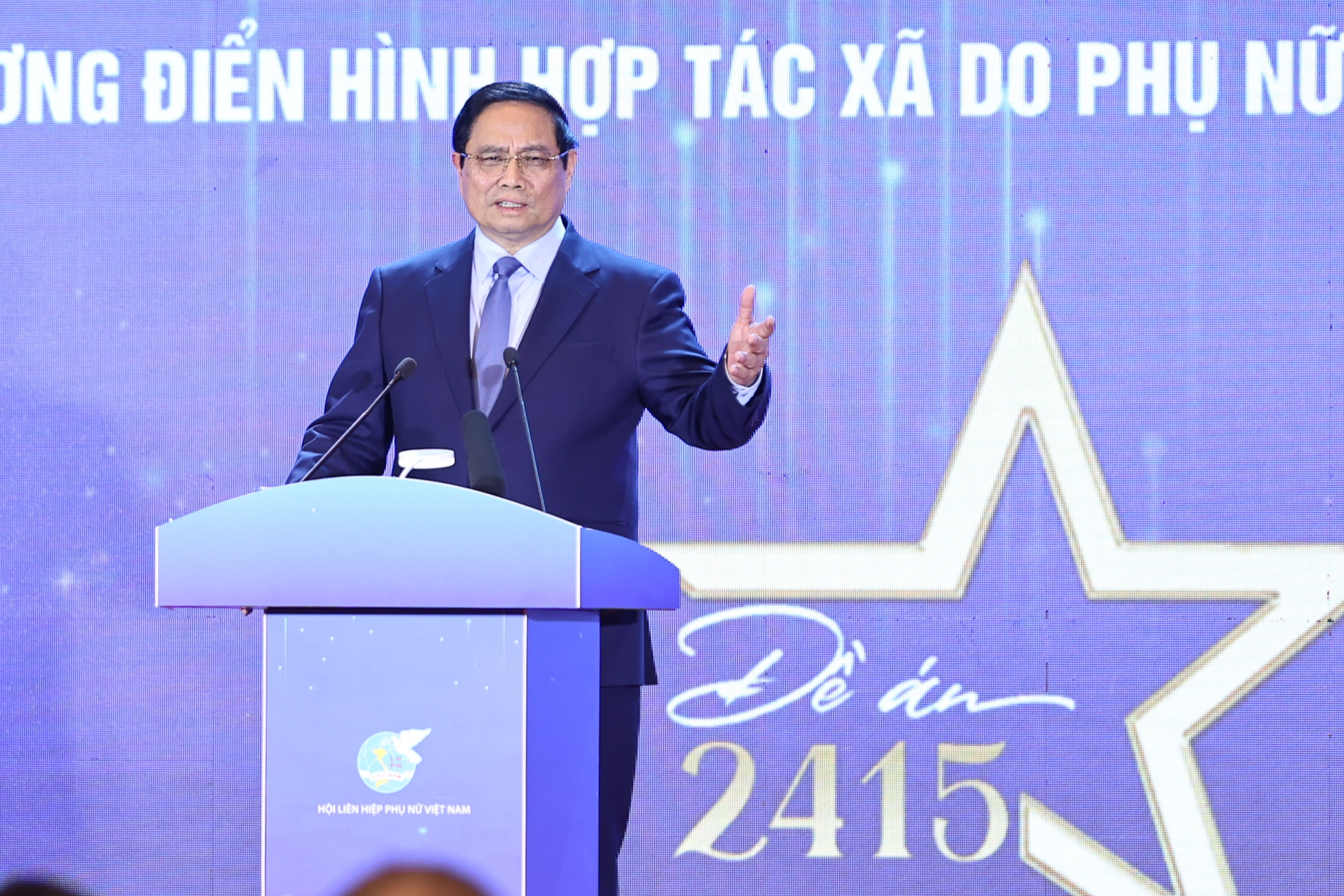 Thủ tướng: Phụ nữ Việt Nam  cần phát huy '3 tiên phong', '5 làm chủ' trong khởi nghiệp