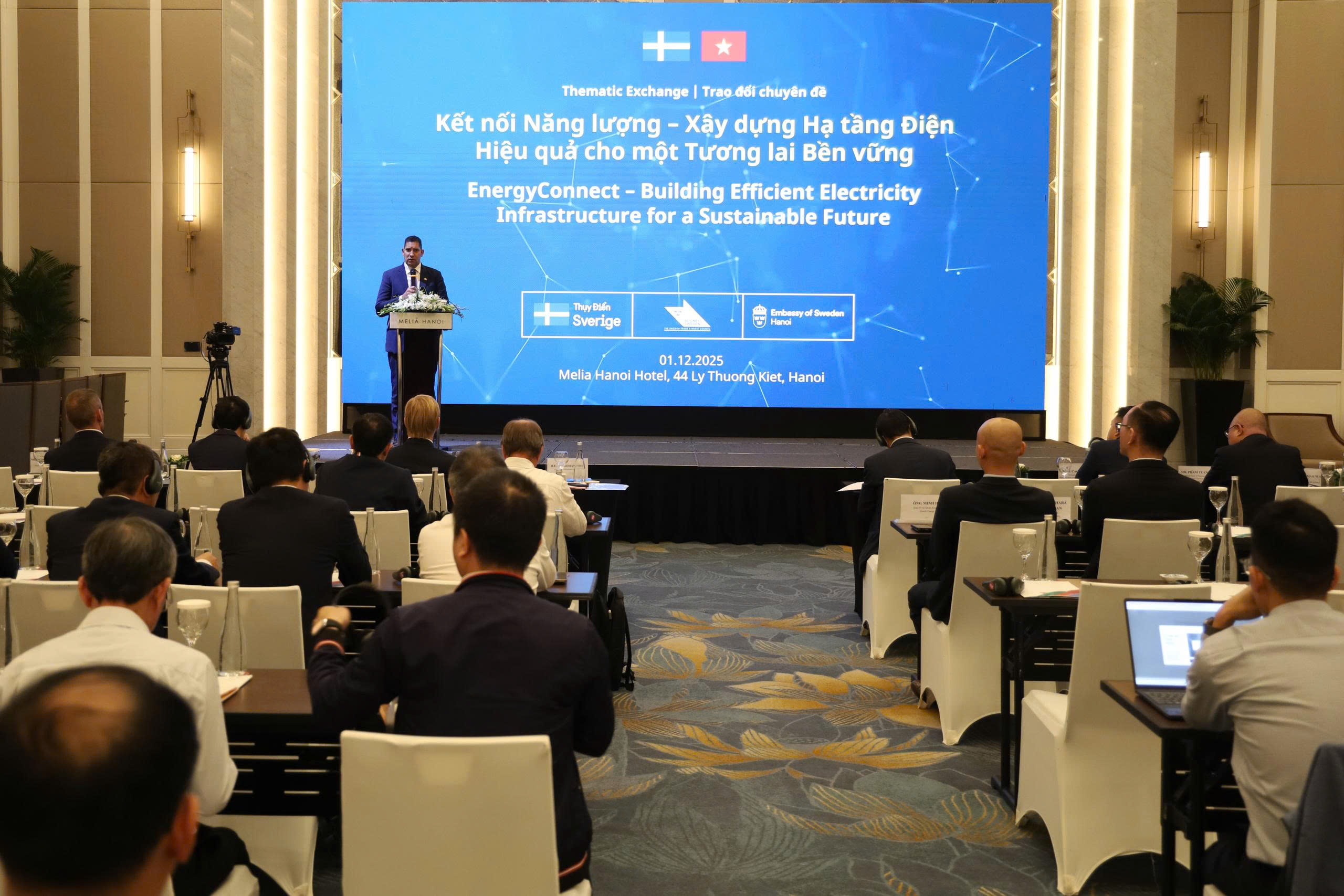 Hợp tác Việt Nam - Thụy Điển thúc đẩy lưới điện thông minh, bền vững