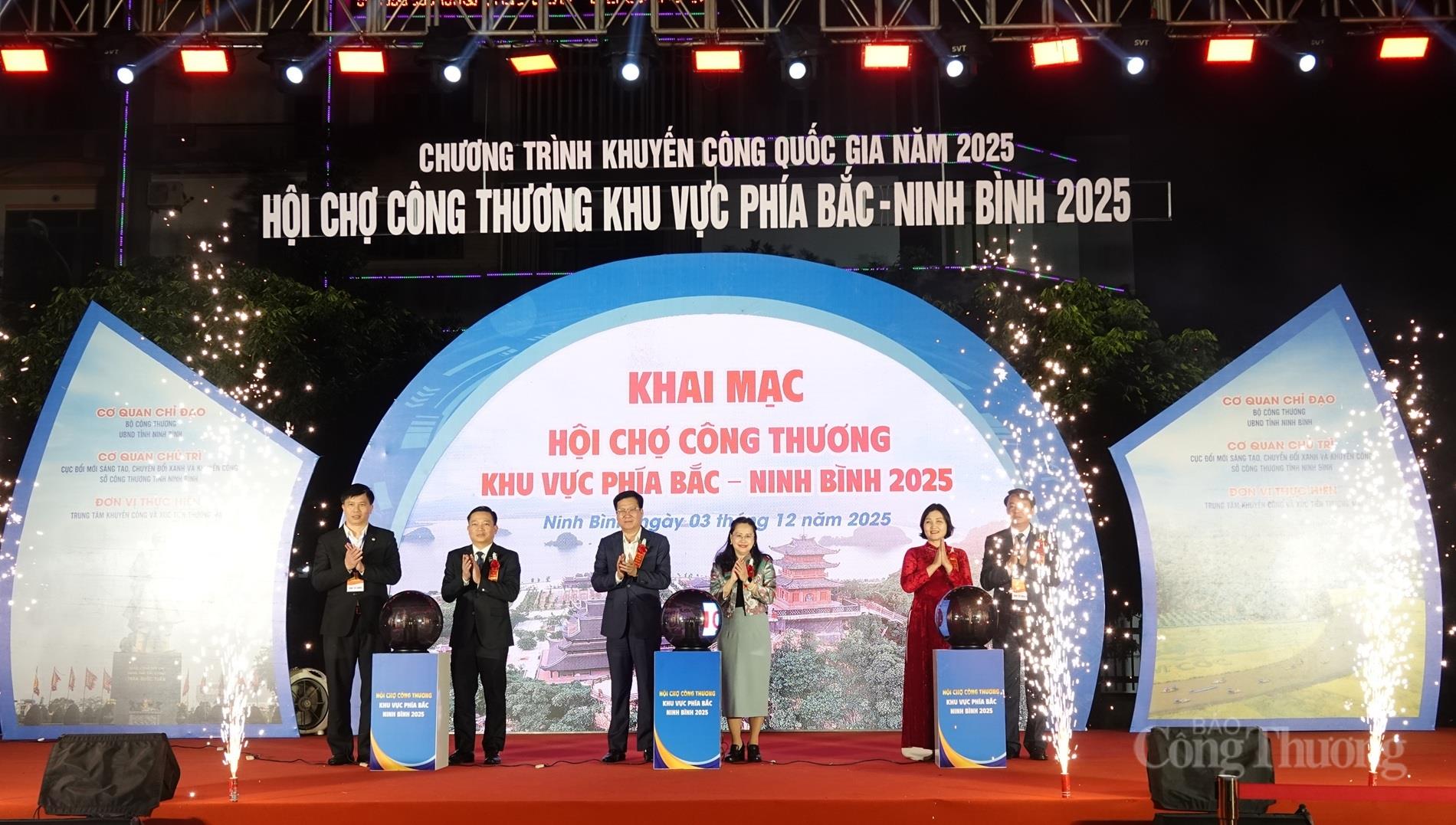 Khai mạc Hội chợ Công Thương khu vực phía Bắc - Ninh Bình 2025