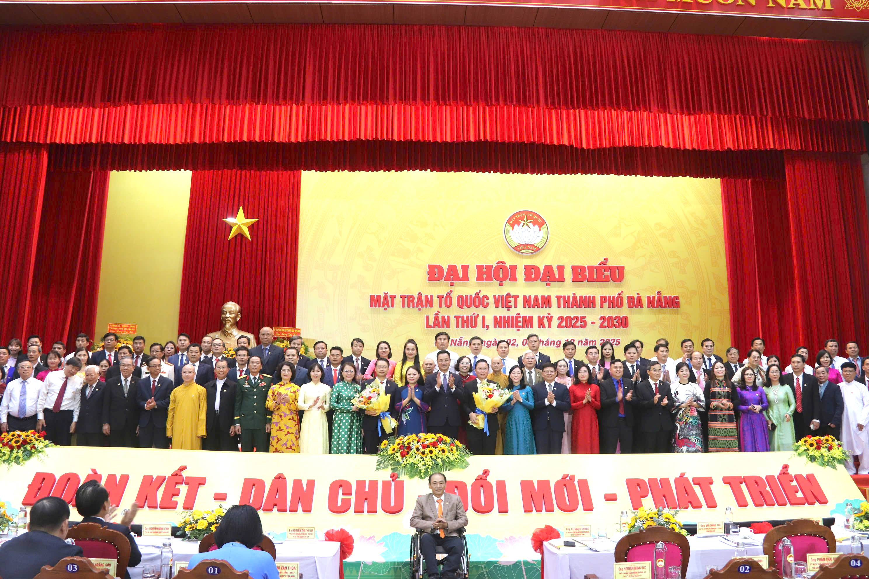 Ông Lê Trí Thanh giữ chức Chủ tịch Ủy ban Mặt trận Tổ quốc Việt Nam TP. Đà Nẵng