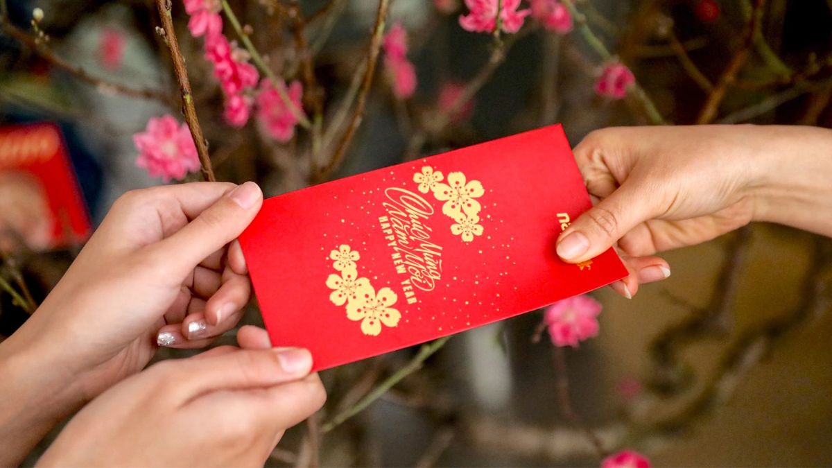 Tết Nguyên đán 2025: Nên mừng tuổi bao nhiêu để vừa ý mà vẫn tinh tế?