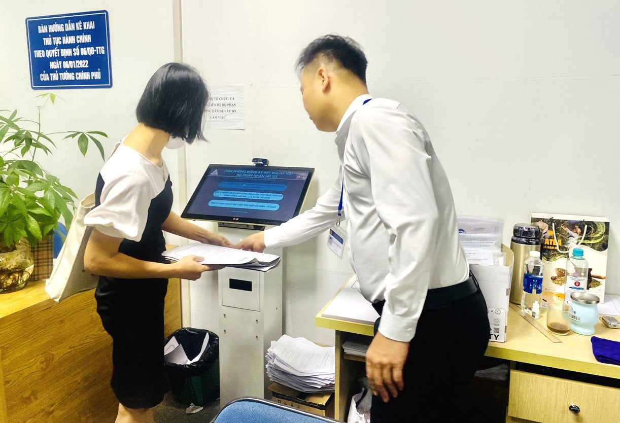 Hà Nội thực hiện trực tuyến toàn trình 100% thủ tục dữ liệu đất đai