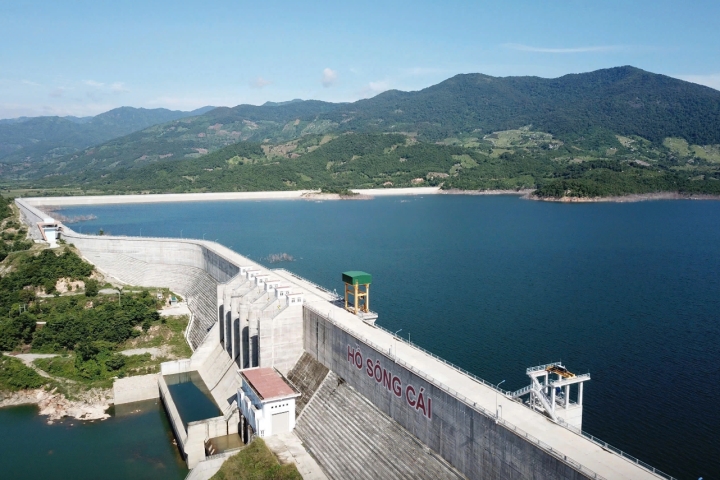 Bộ Công Thương hoàn thiện xác định giá dịch vụ thủy điện tích năng