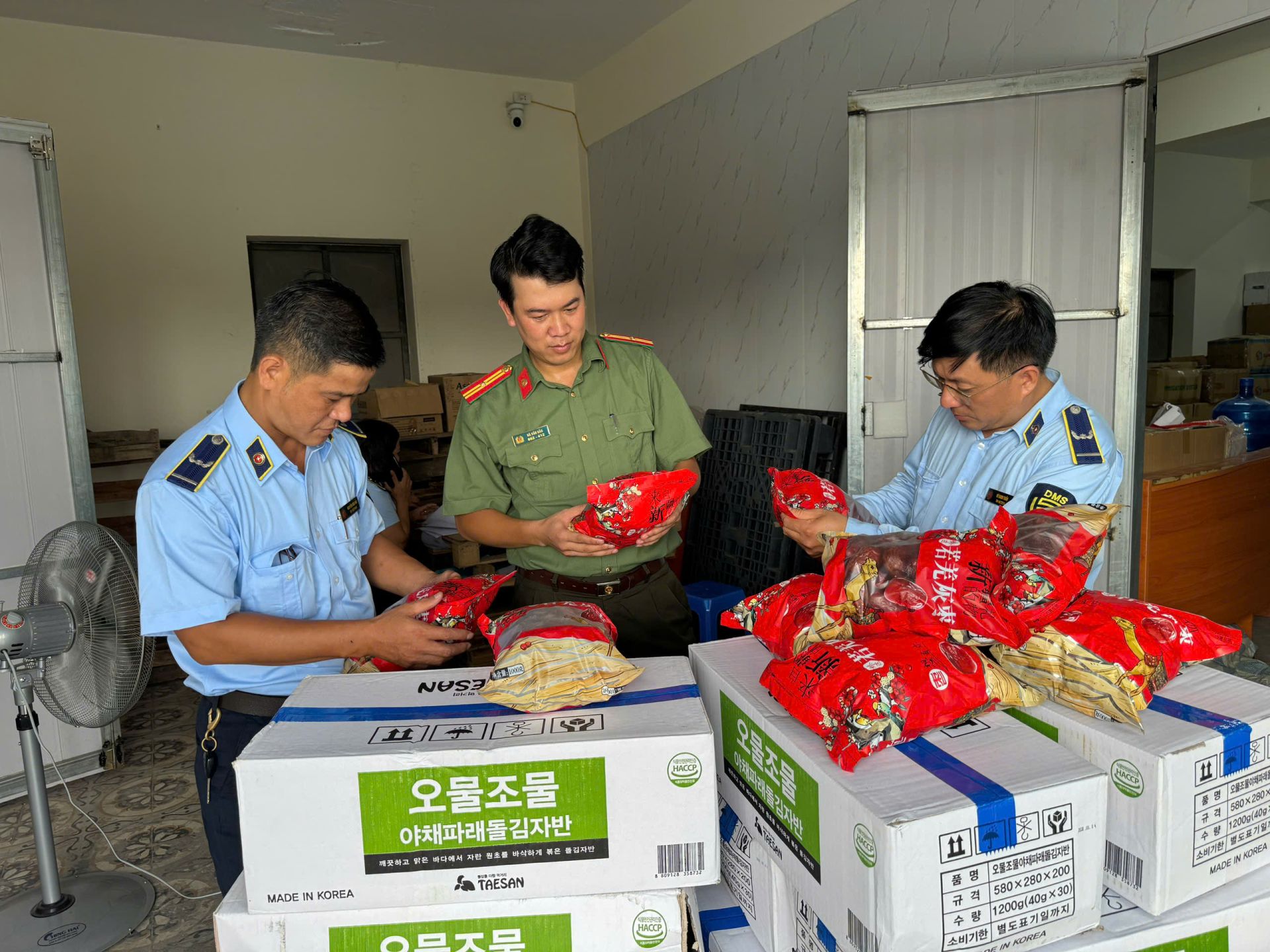 Không để xảy ra tình trạng găm hàng, thiếu hàng, gây tăng giá đột biến