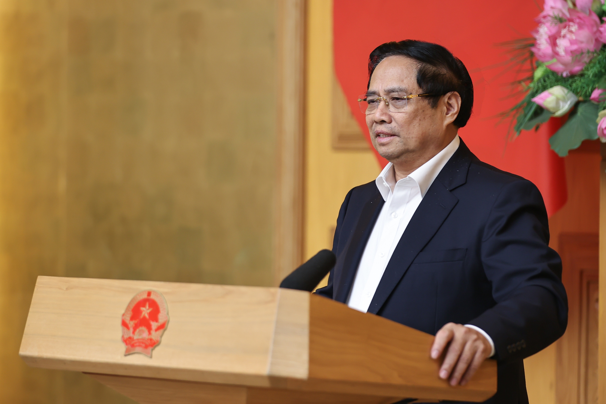 Thủ tướng yêu cầu hoàn thành hàng nghìn km đường cao tốc và ven biển