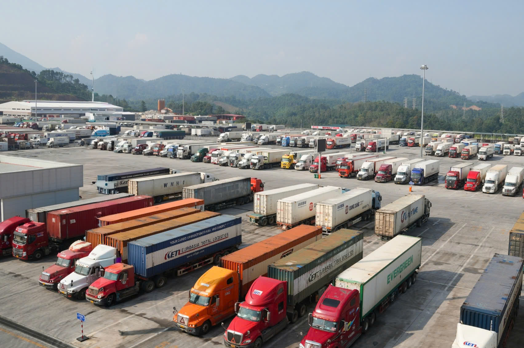 Lạng Sơn tiên phong tháo gỡ điểm nghẽn cho doanh nghiệp xuất khẩu