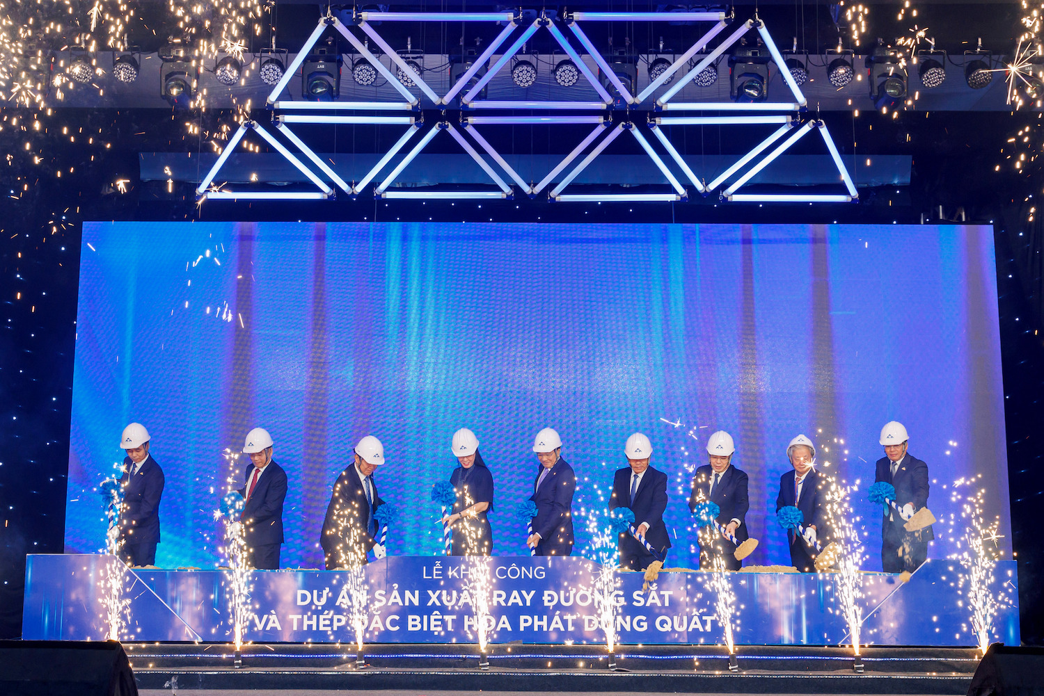 Phát triển ngành công nghiệp đường sắt do người Việt Nam làm chủ