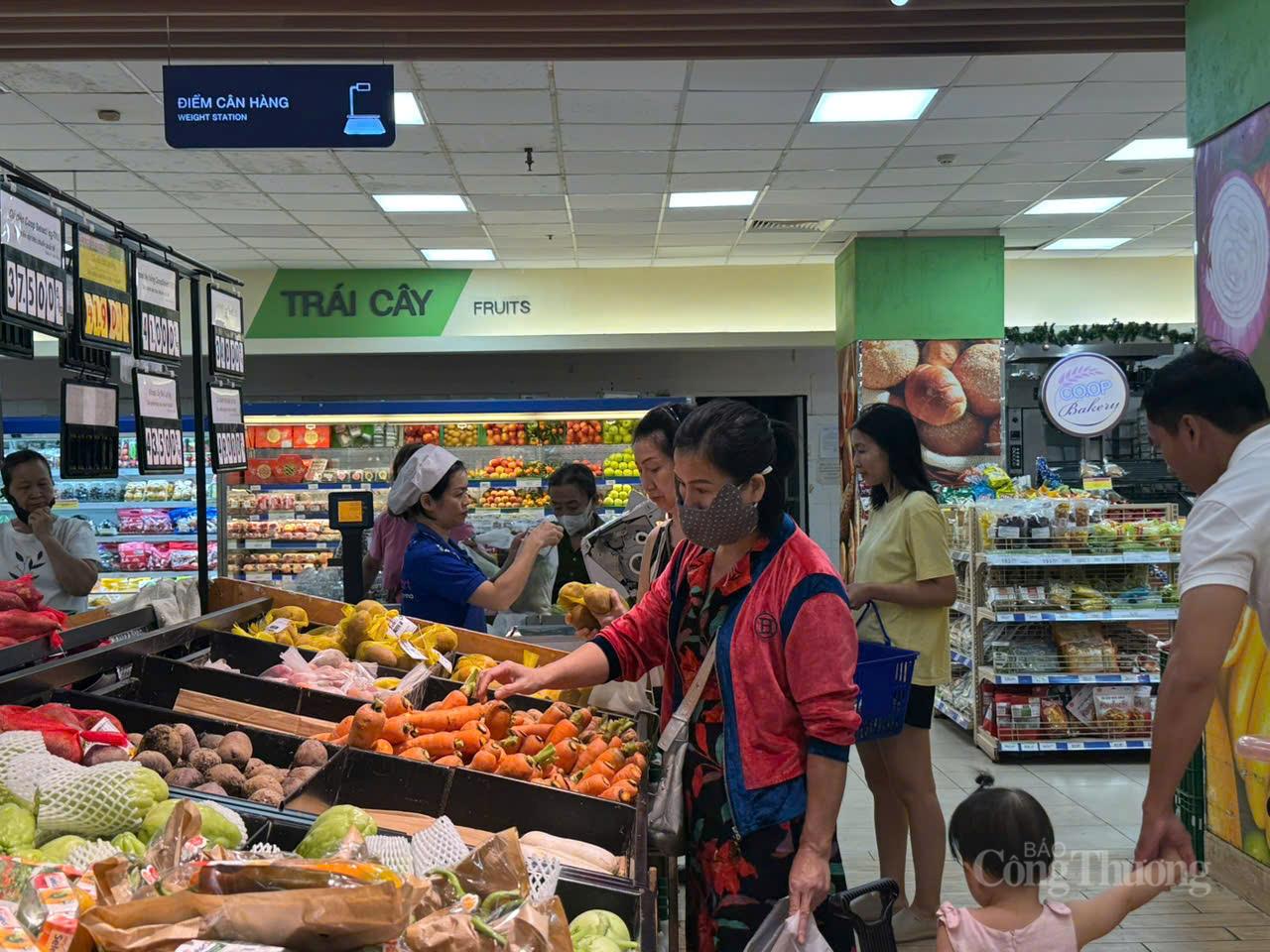 TP. Hồ Chí Minh: Chủ động nguồn hàng, giữ ổn định giá phục vụ Tết 2026