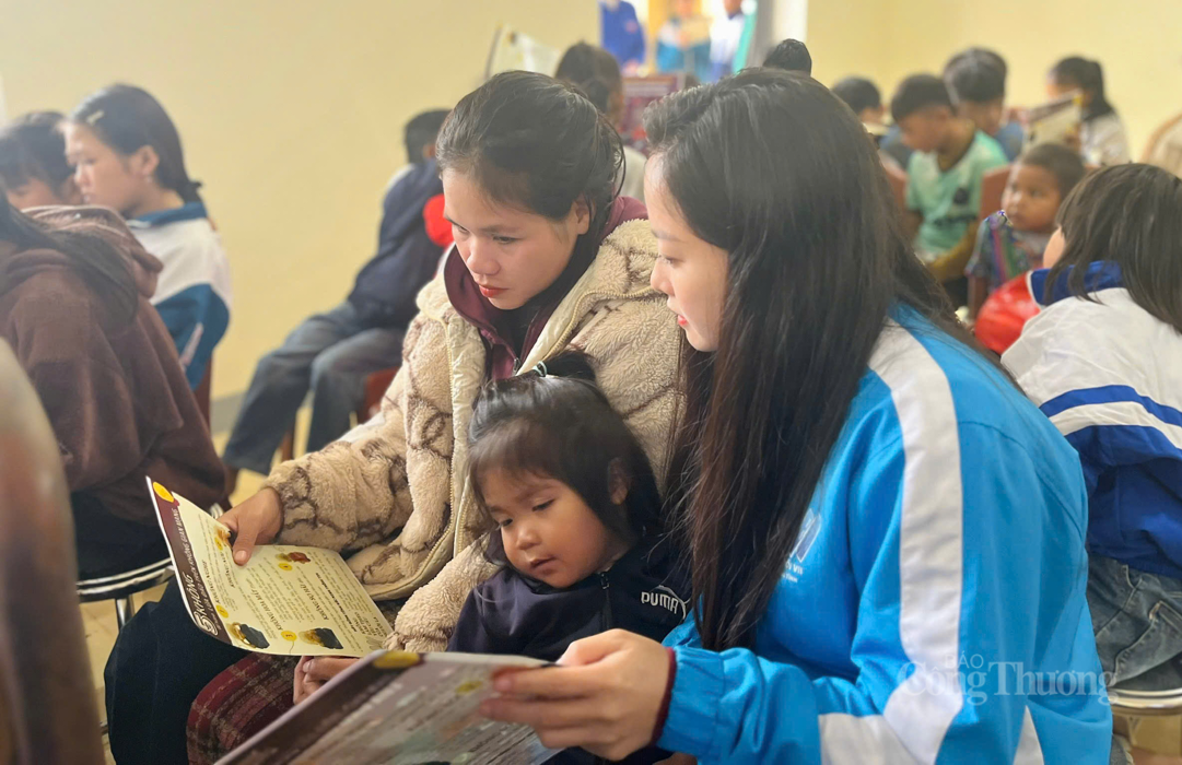 Tuổi trẻ Hà Tĩnh xung kích vì đồng bào biên giới