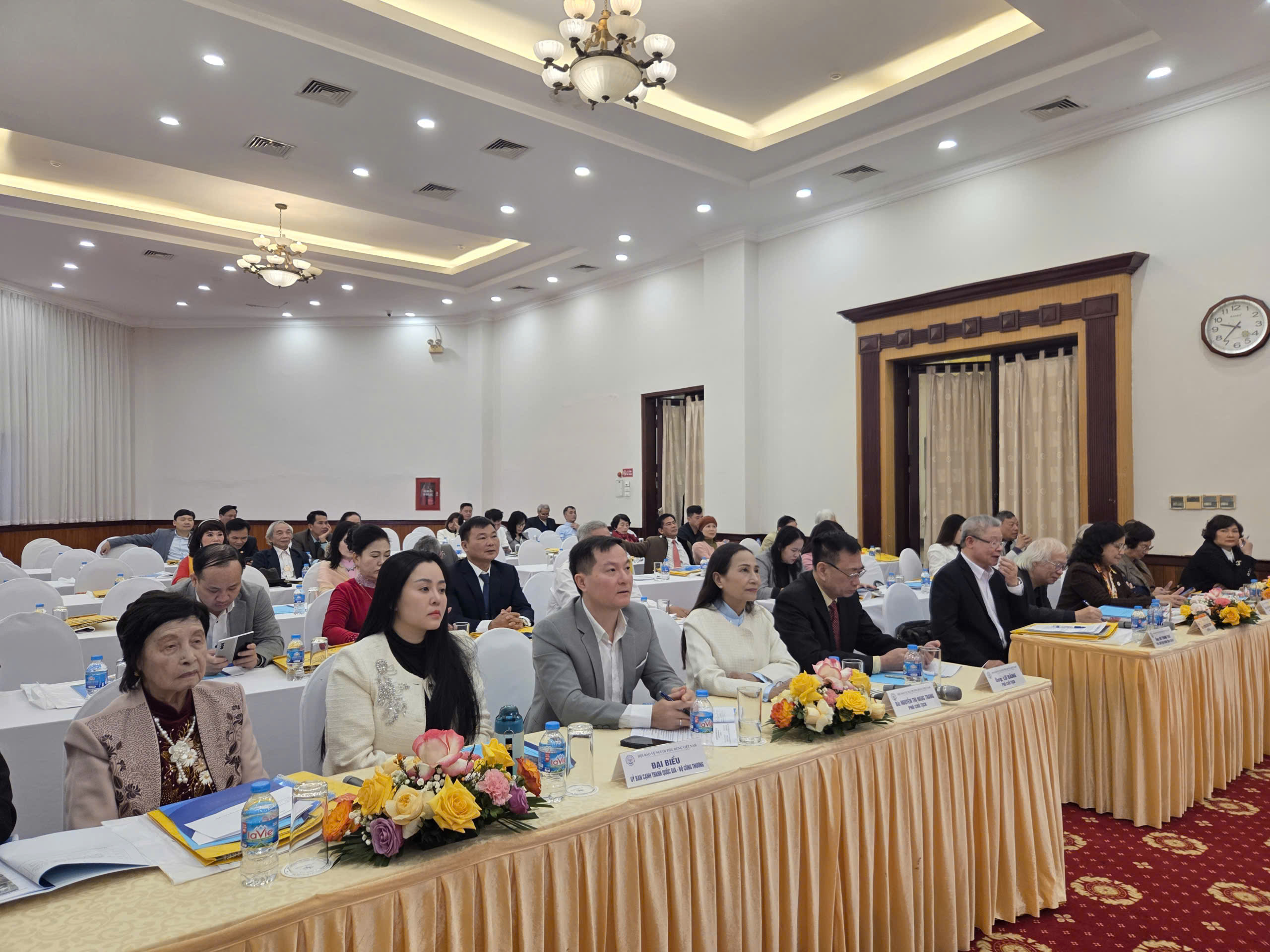 Đẩy mạnh tuyên truyền, giải quyết phản ánh của người tiêu dùng