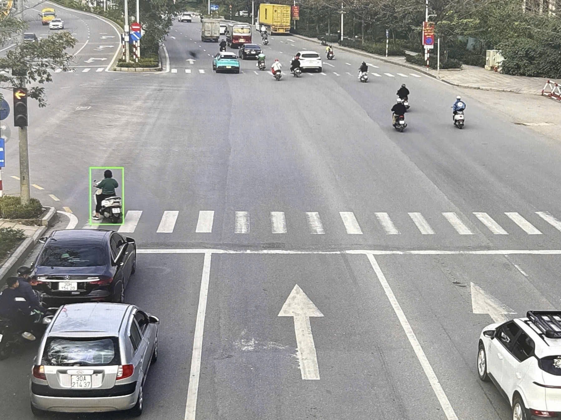 Xử lý hơn 11.000 trường hợp vi phạm giao thông trong ngày thứ hai nghỉ Tết