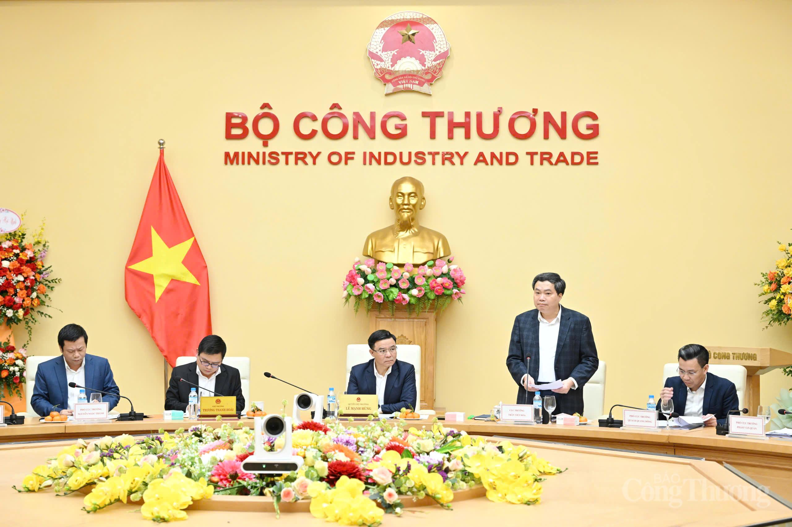 Xây dựng công nghiệp hiện đại theo hướng số hóa và xanh hóa