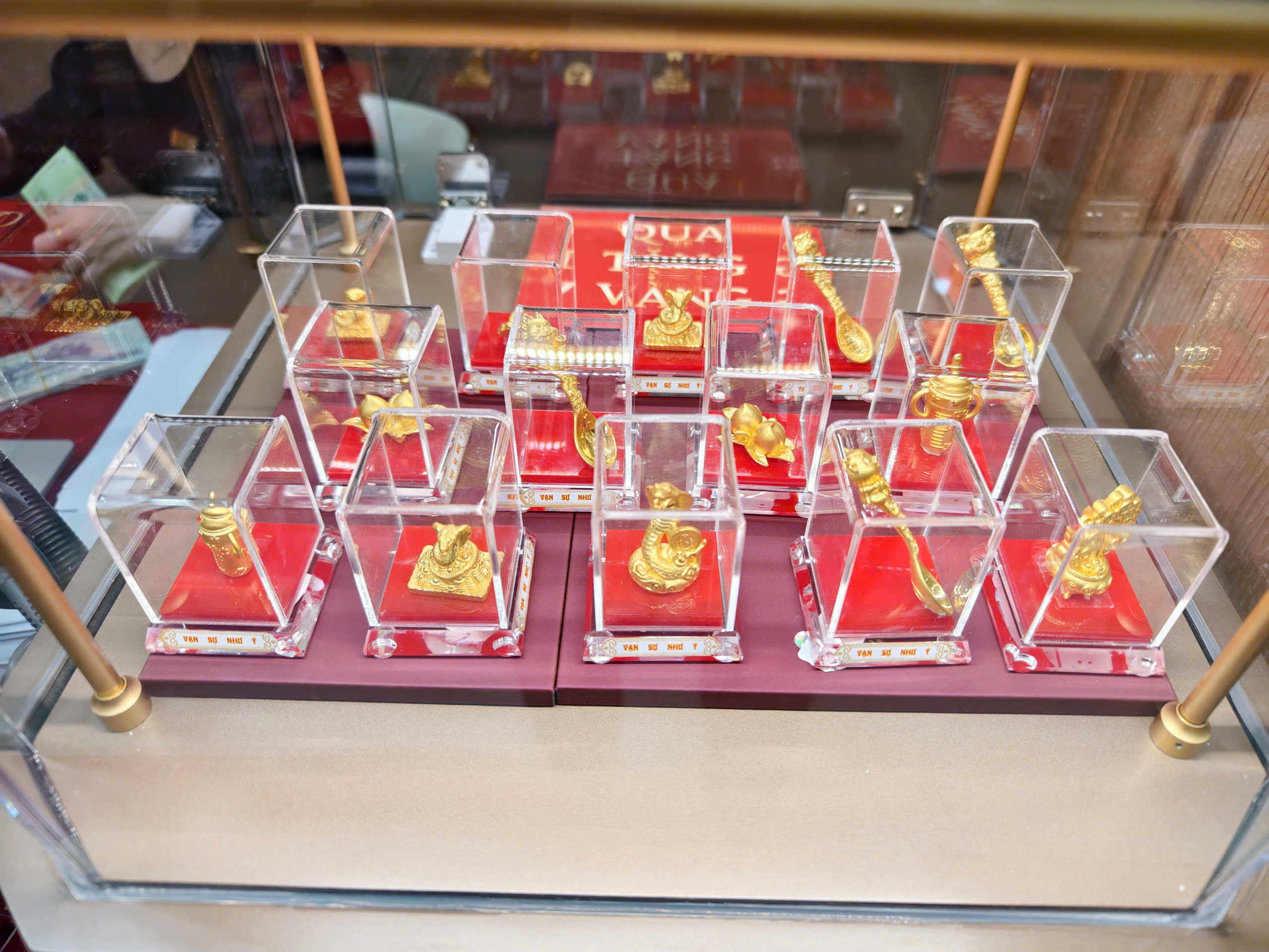 Giá vàng hôm nay 19/01/2026: Chuyên gia dự báo vẫn tăng