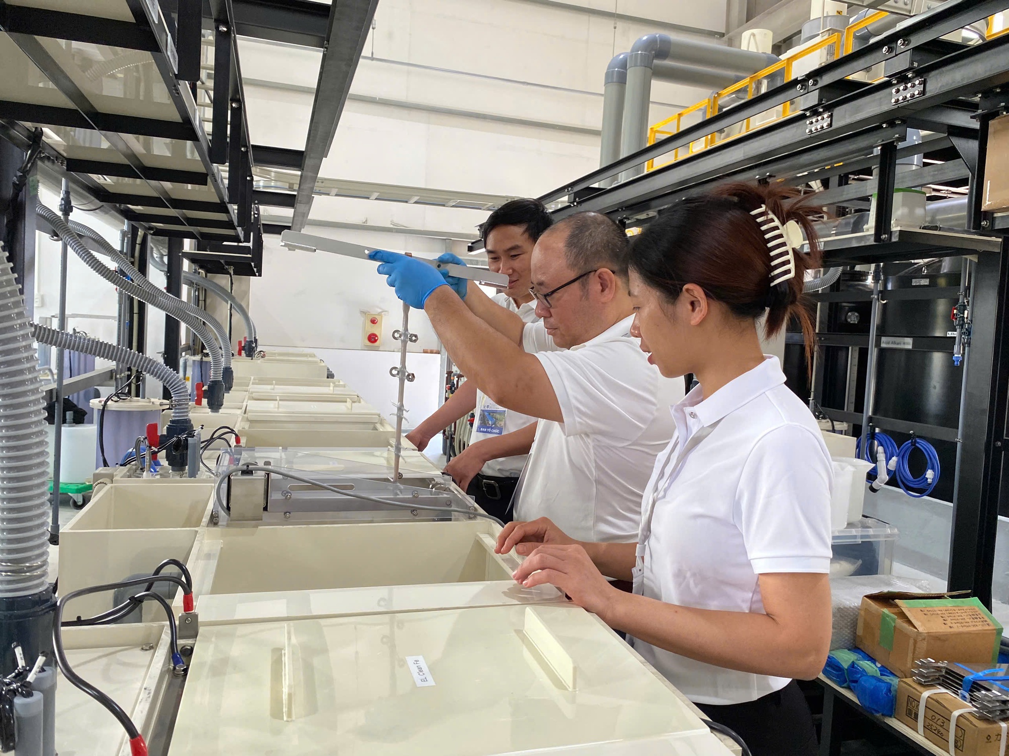 Tận dụng ‘làn sóng lớn’ để doanh nghiệp vươn xa chuỗi giá trị toàn cầu