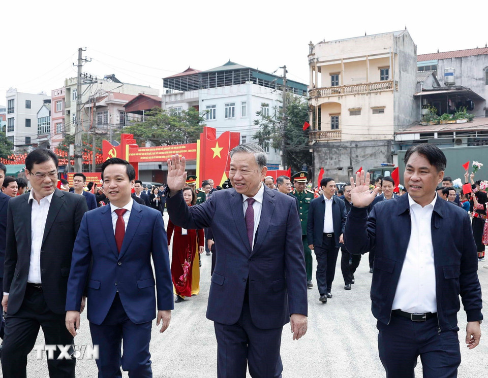Chung sức đồng lòng, quyết tâm đưa Cao Bằng vươn lên mạnh mẽ