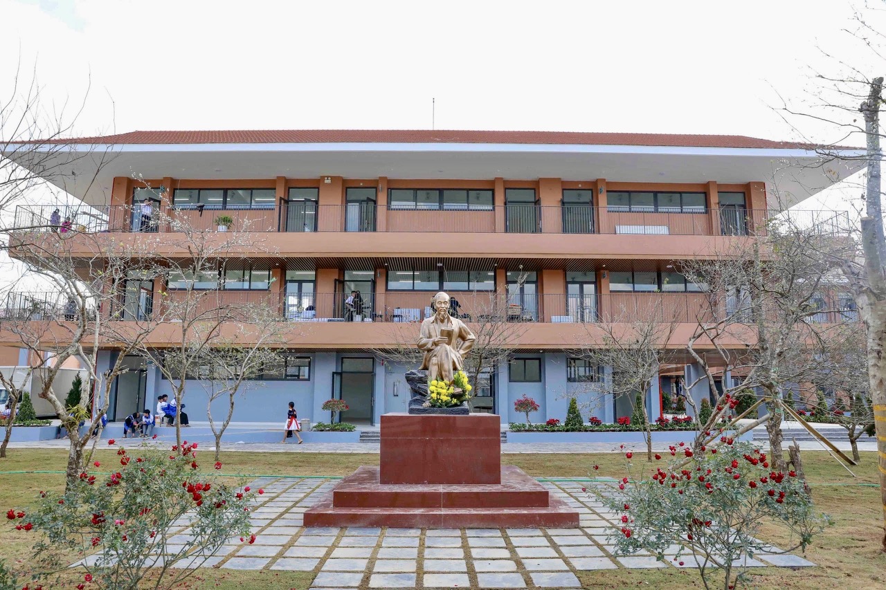 Điện Biên: Thần tốc 151 ngày hoàn thành trường liên cấp vùng biên