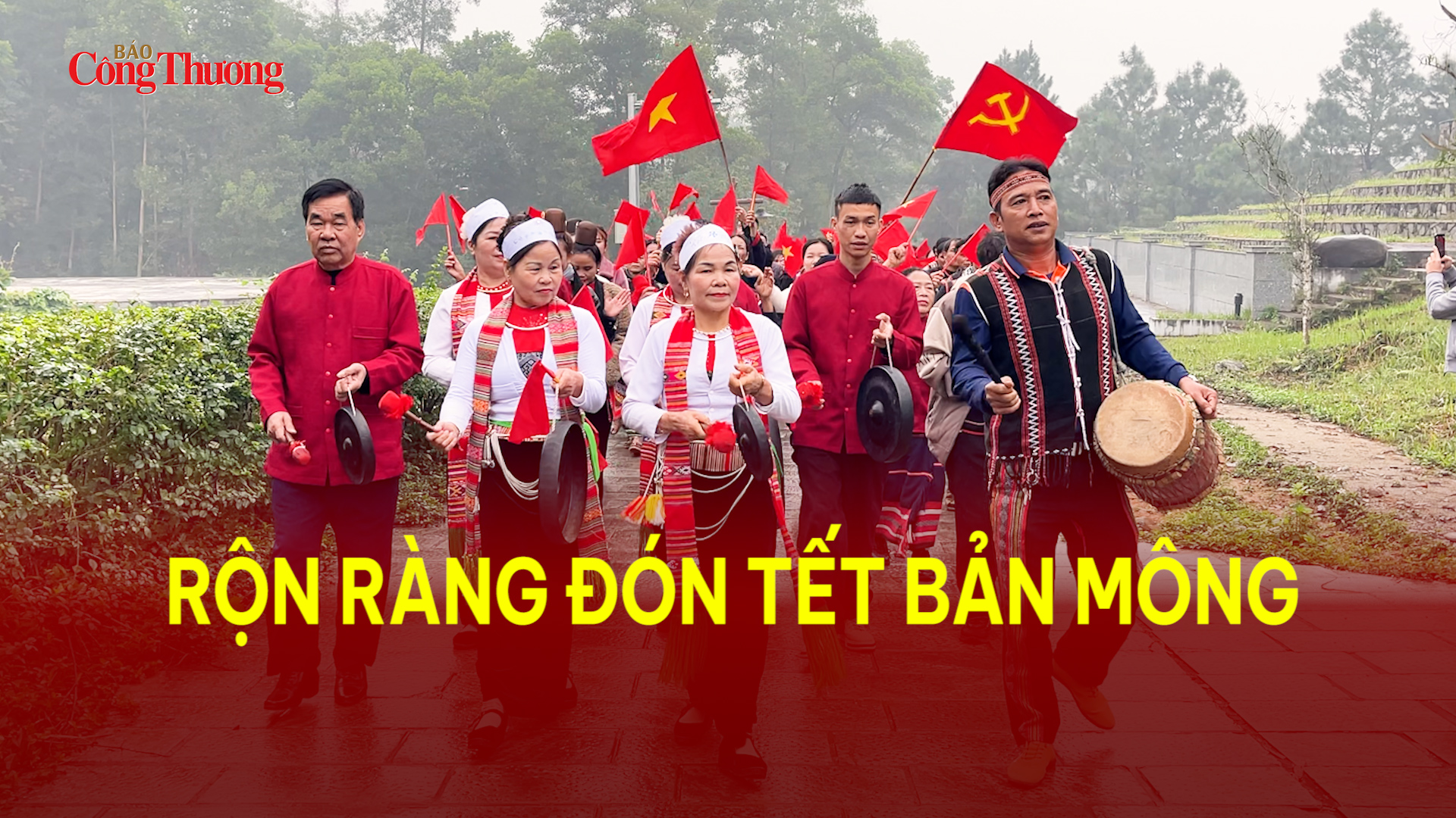Rộn ràng đón Tết bản Mông