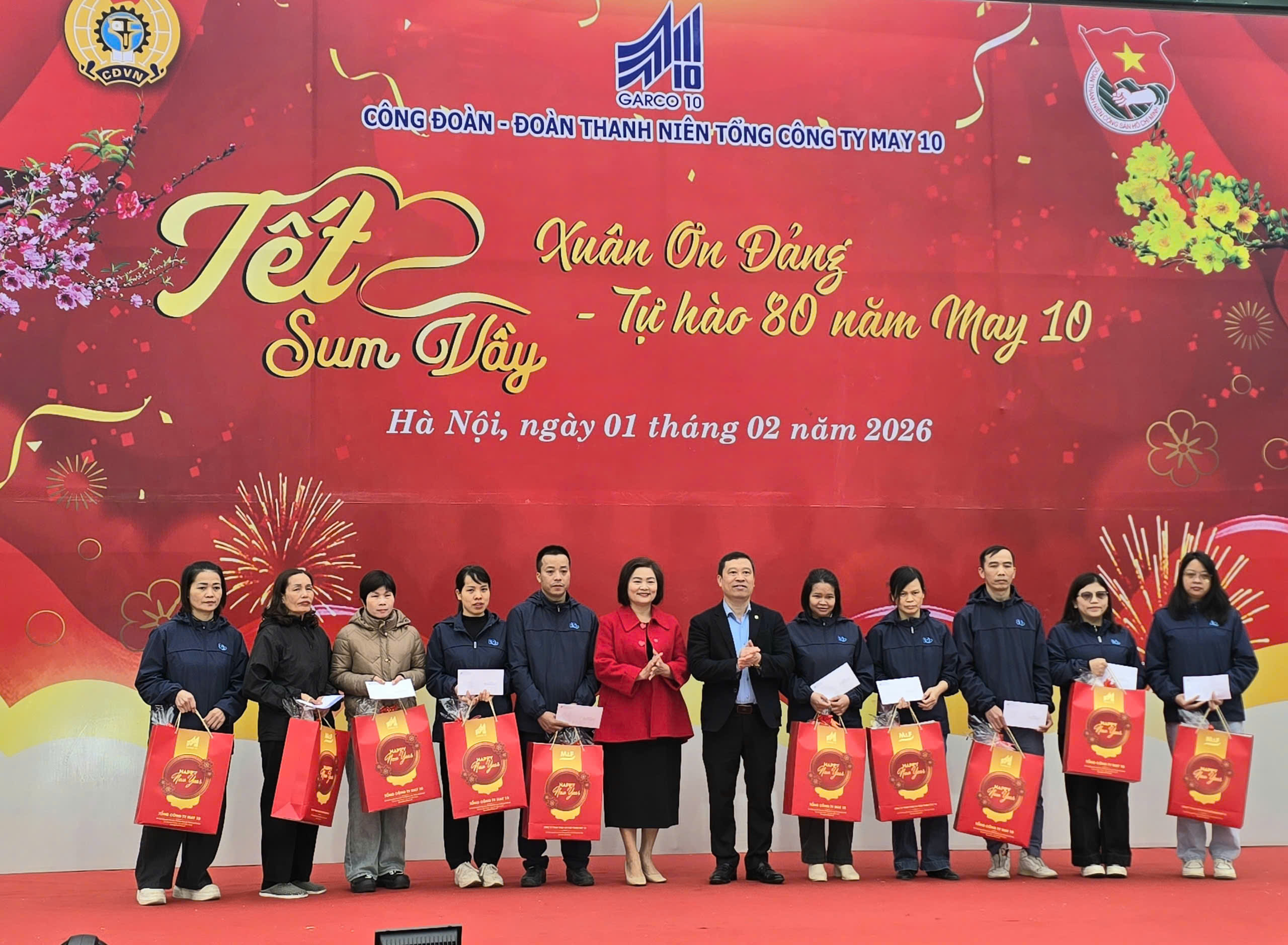 Rộn ràng Tết sum vầy- Xuân ơn Đảng của 1.700 lao động May 10